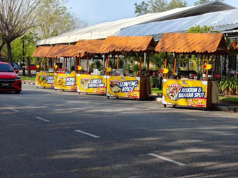 Restaurant/places to eat in TERENGGANU EQUESTRIAN RESORT (PADDOCK INN) Restaurant/places to eat in TERENGGANU EQUESTRIAN RESORT (PADDOCK INN)