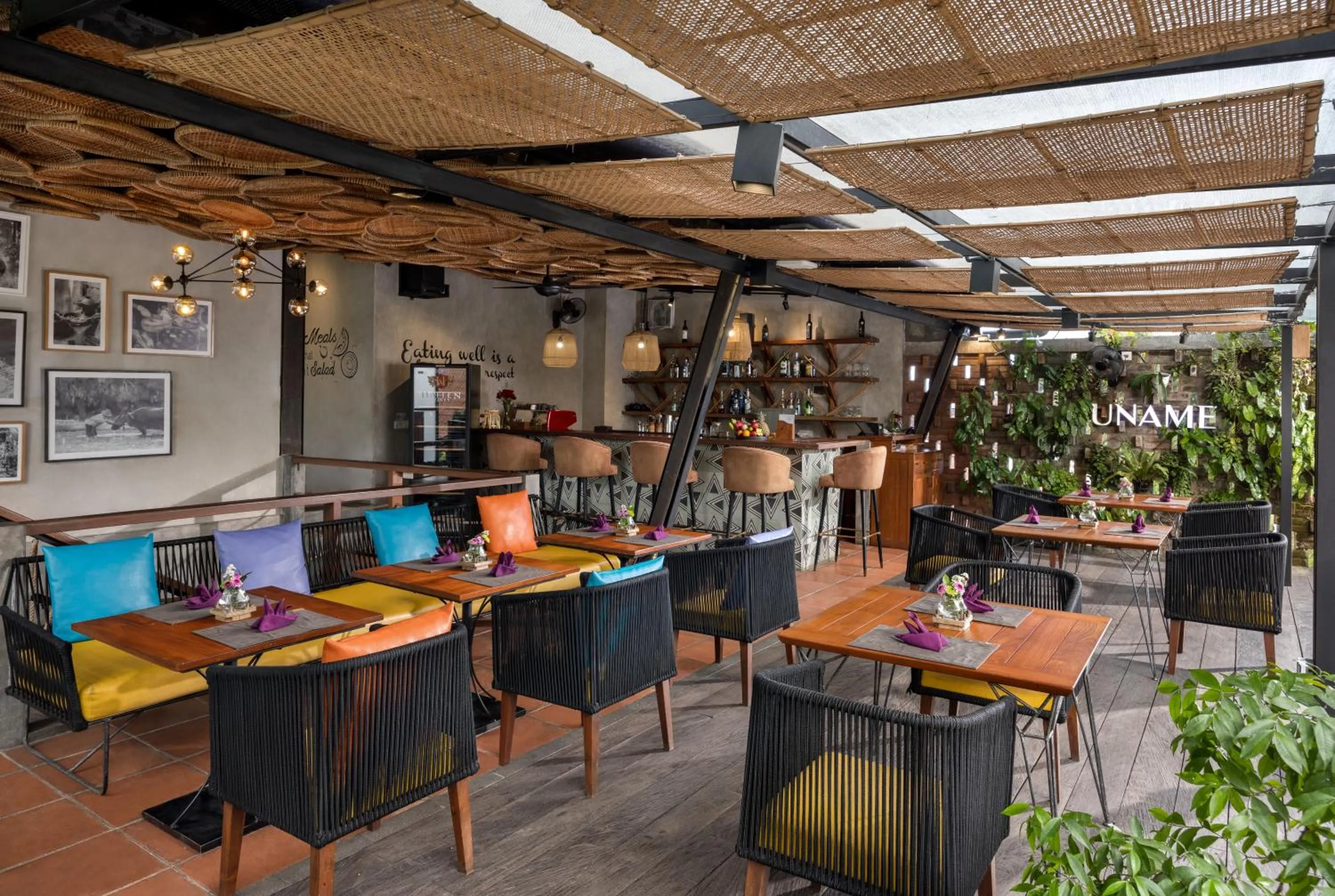 Restaurant/places to eat in Berlima Wooden Lodge by GenuineHost