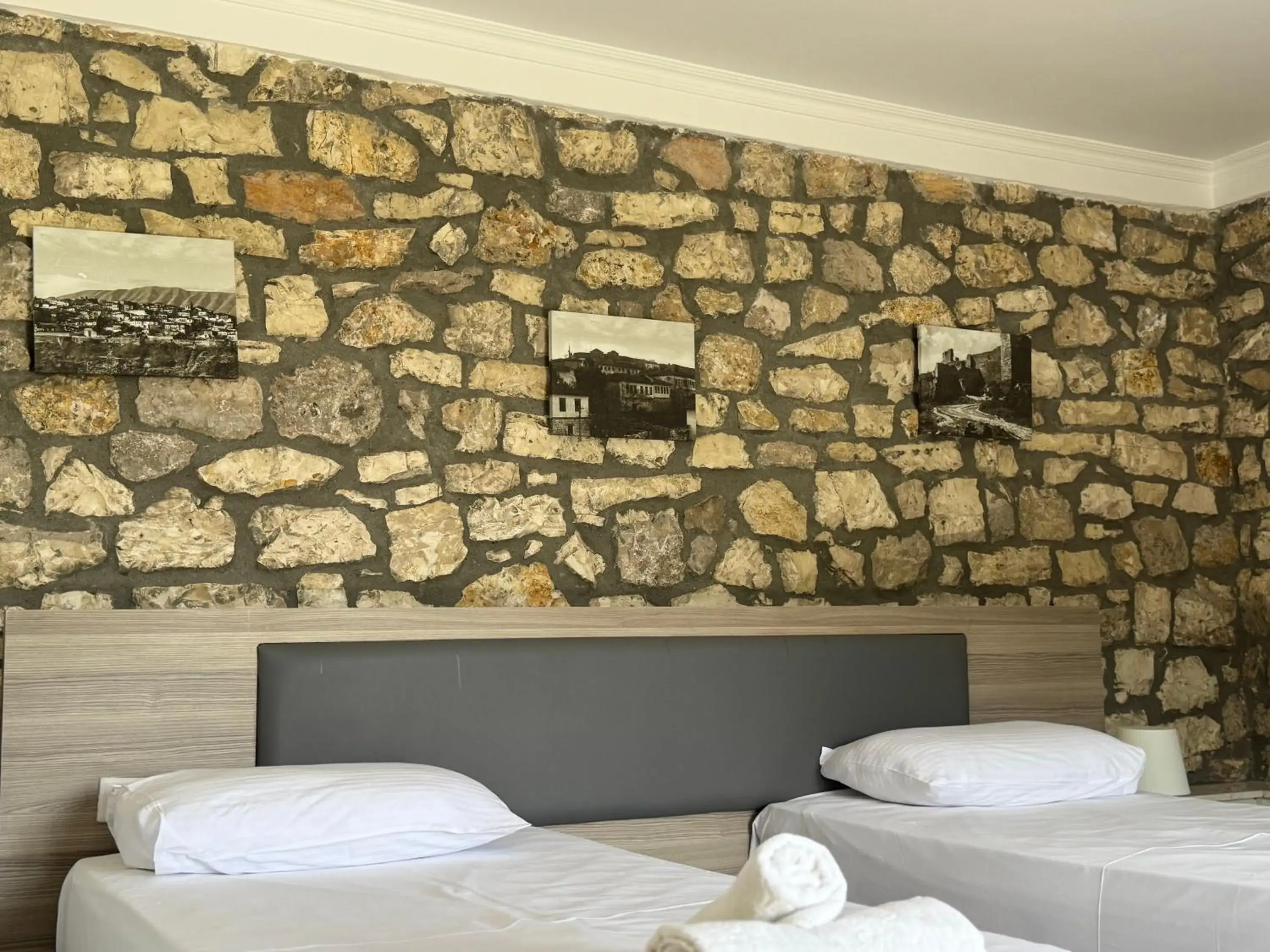 Bed in Te Gjyshi Bed in Te Gjyshi