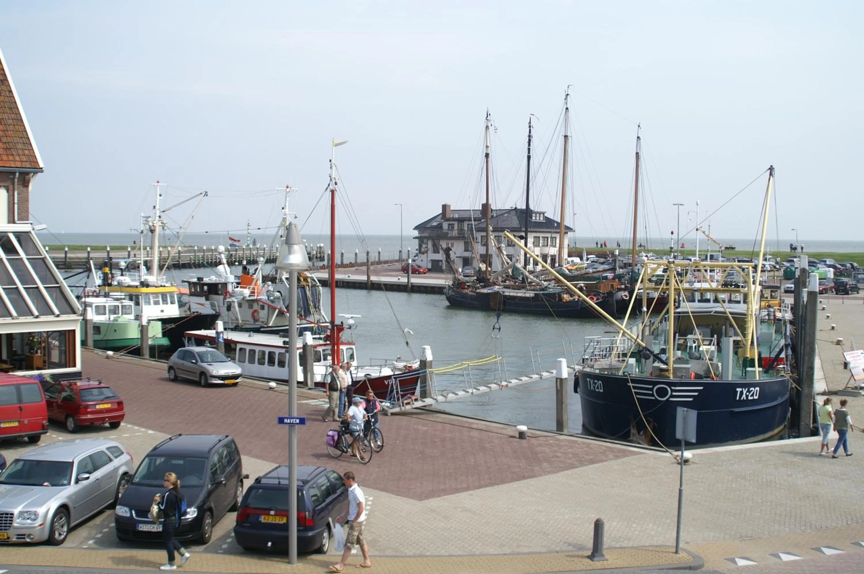 Neighbourhood in Havenhotel At Sea Texel