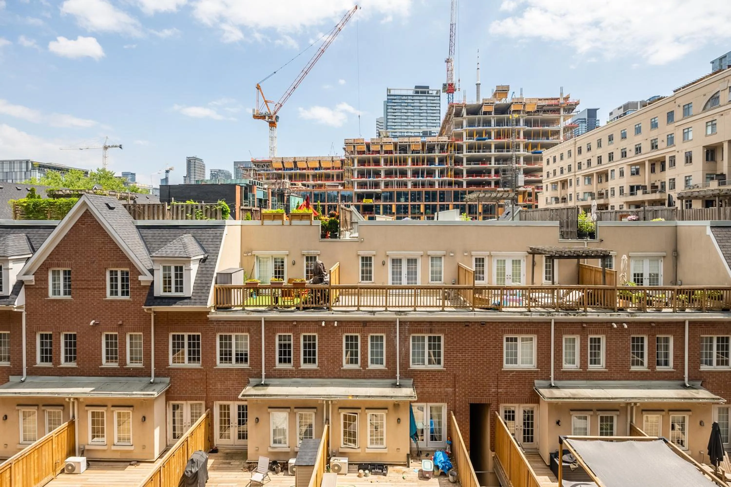 Property building in GLOBALSTAY Elegant Downtown Apartments