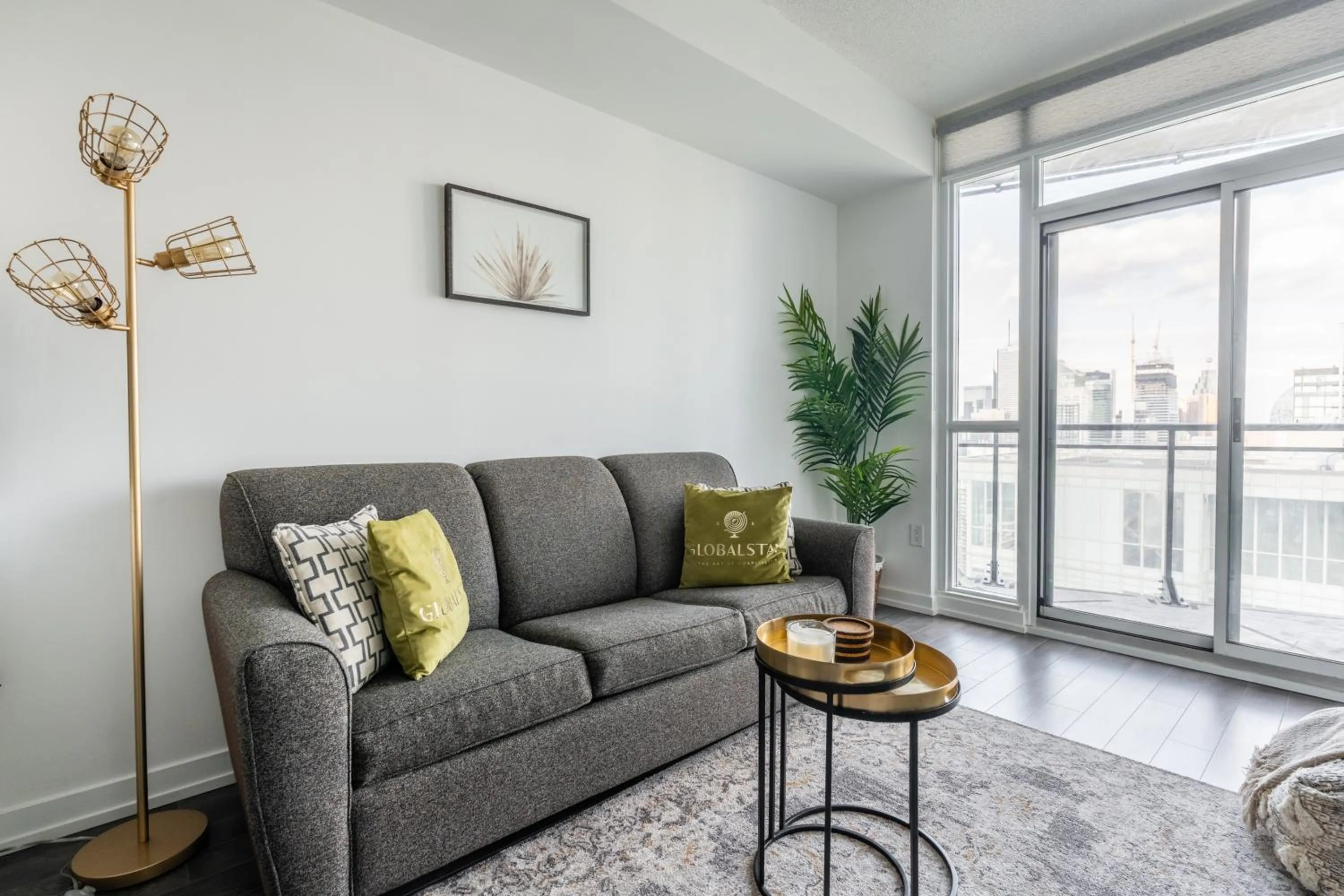 Living room in GLOBALSTAY Elegant Downtown Apartments