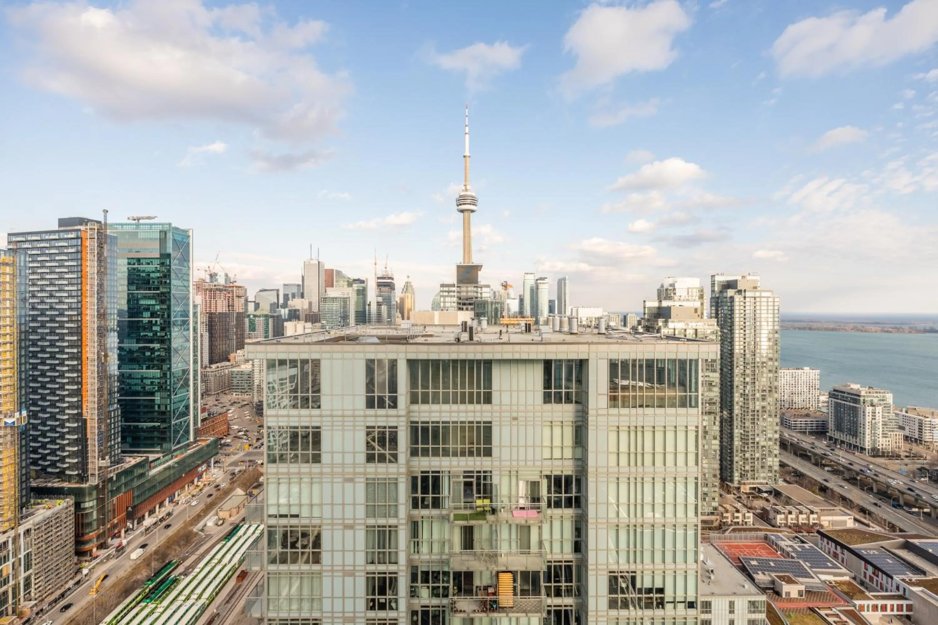 Bird's eye view in GLOBALSTAY Elegant Downtown Apartments