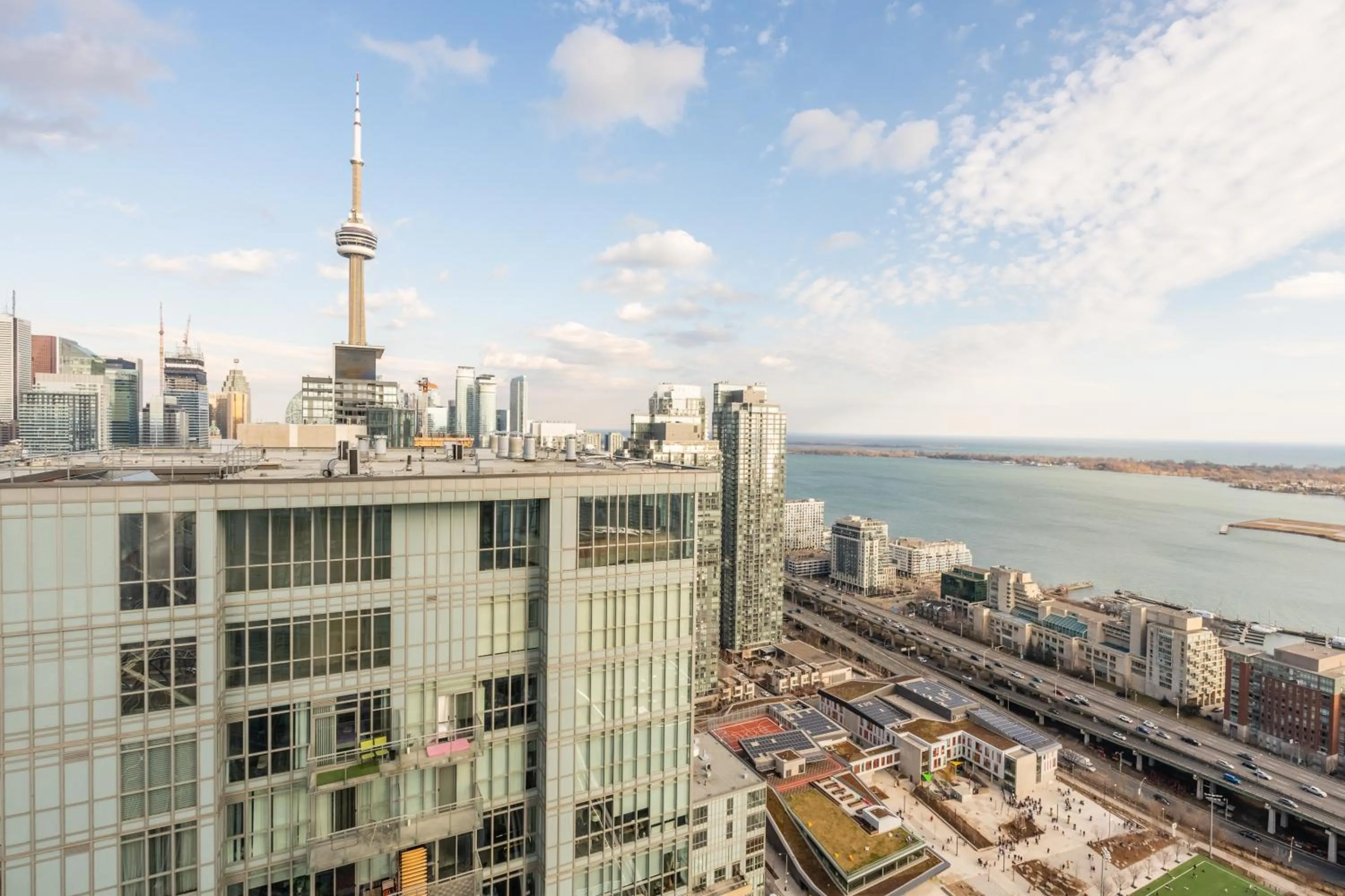 Bird's eye view in GLOBALSTAY Elegant Downtown Apartments