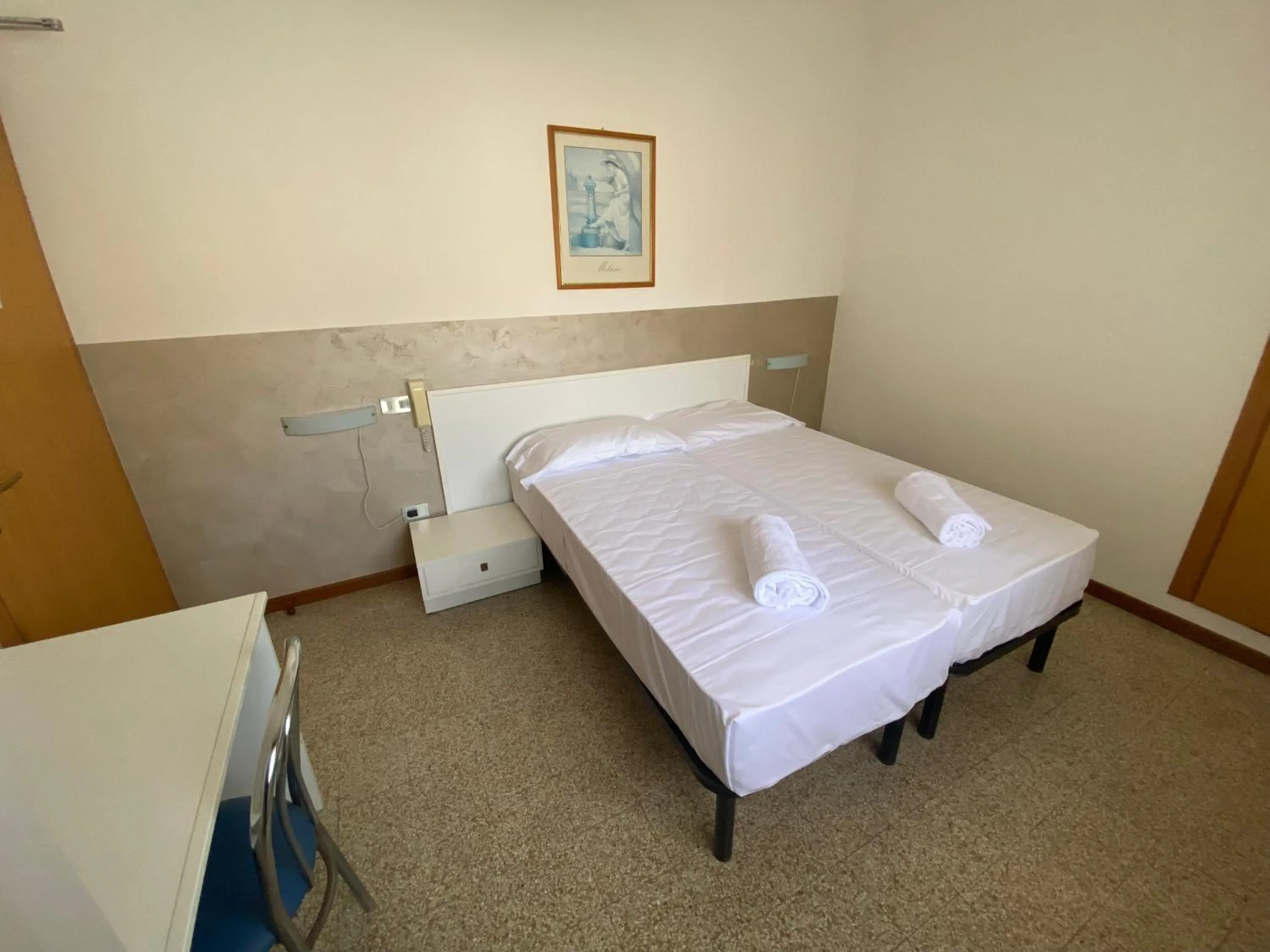 Bed in Villa Garda