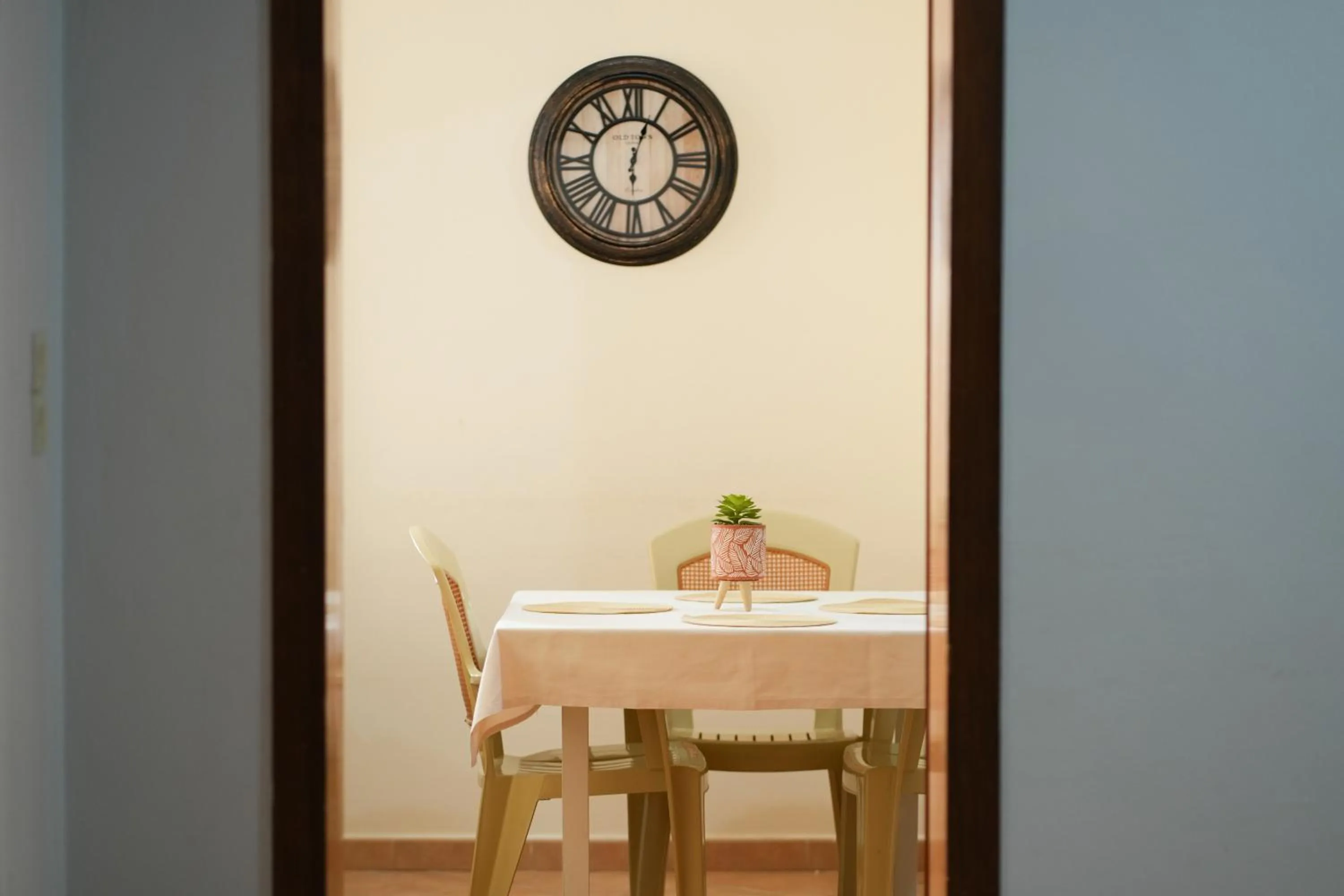 Dining area in Saranda Waterside Apartments