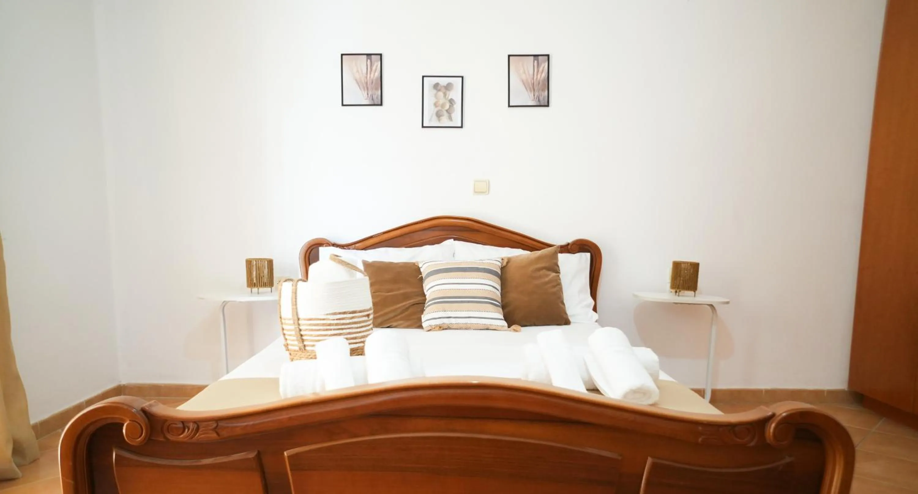 Bed in Saranda Waterside Apartments