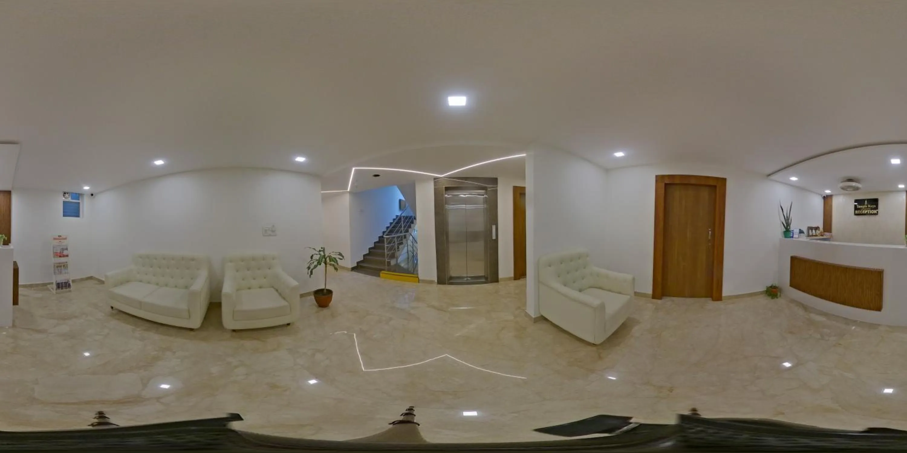 Seating area, Bed in Temple Keys Bangalore by Bestinn Leisure