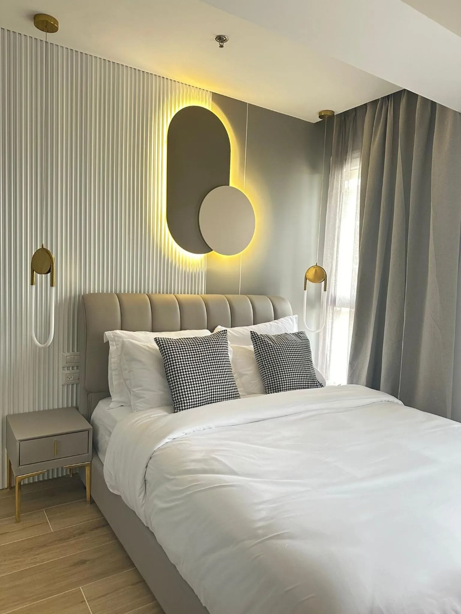 Bed in Allenbeach TLV- apart Hotel- Adults only
