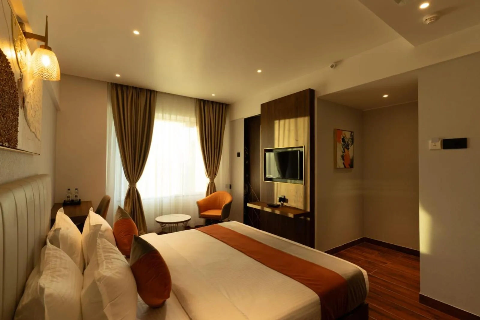 TV and multimedia, Bed in The Royal Pavilion, Kolhapur