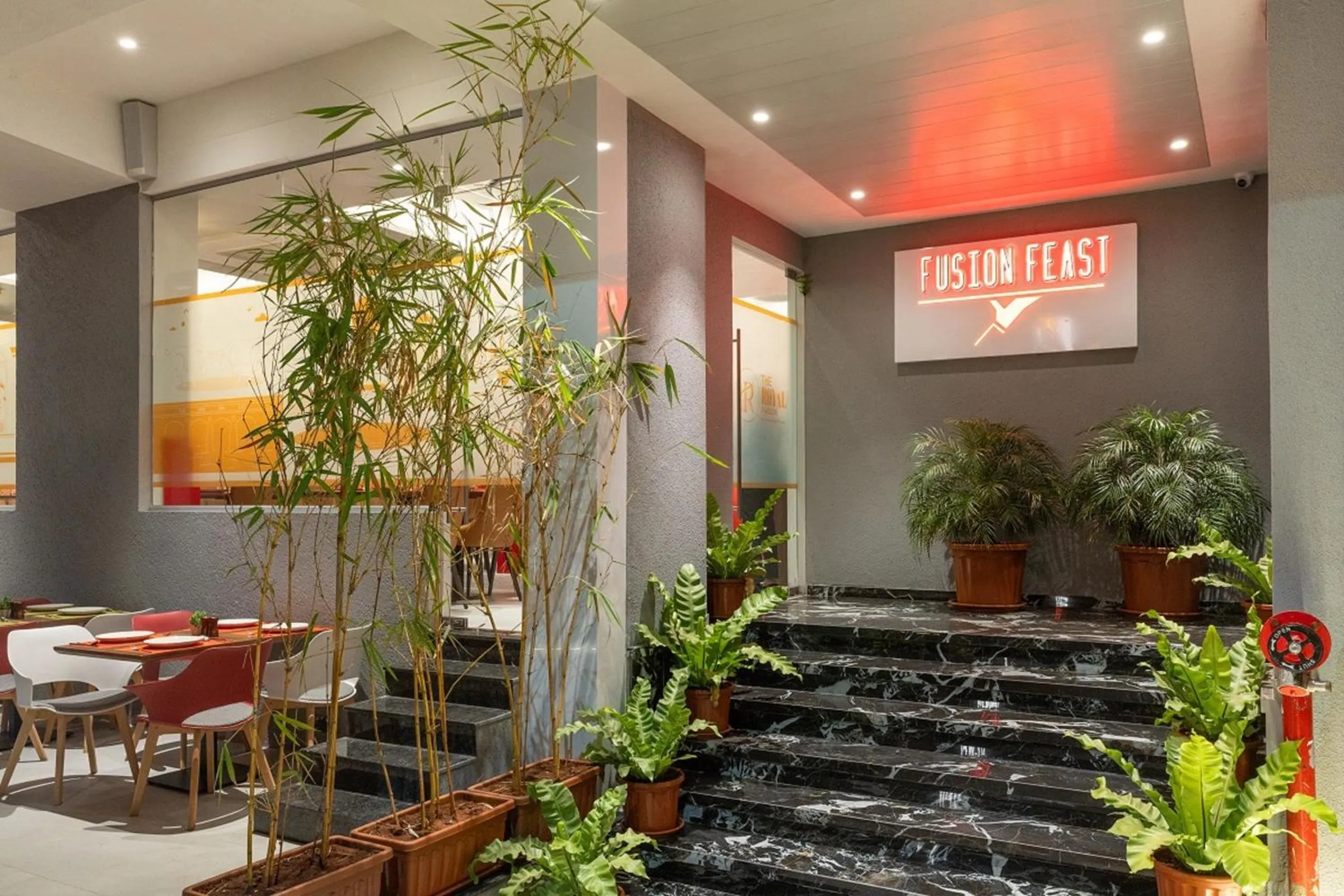 Restaurant/places to eat in The Royal Pavilion, Kolhapur