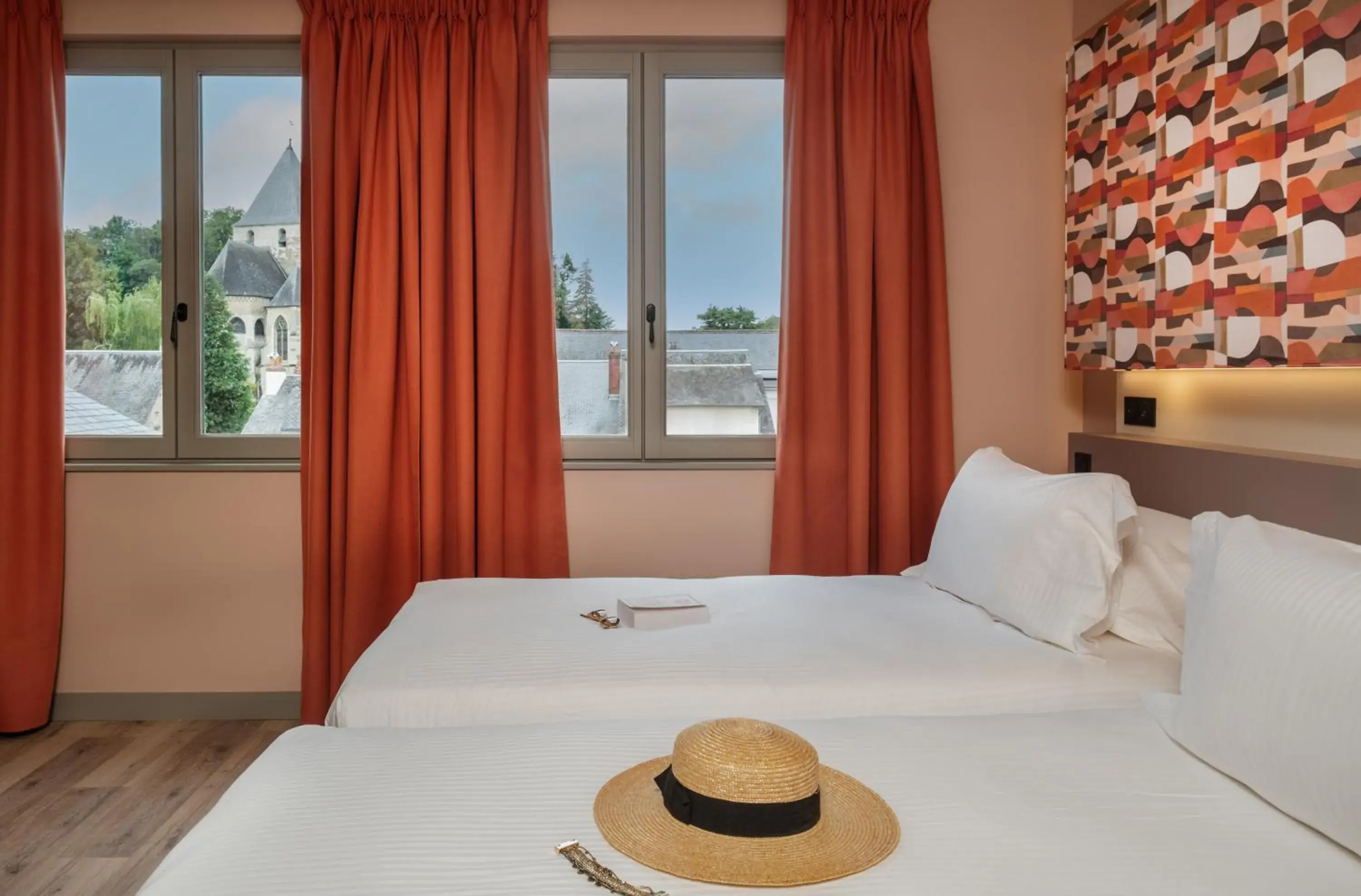 City view, Bed in La Maison Rabelais City view, Bed in La Maison Rabelais