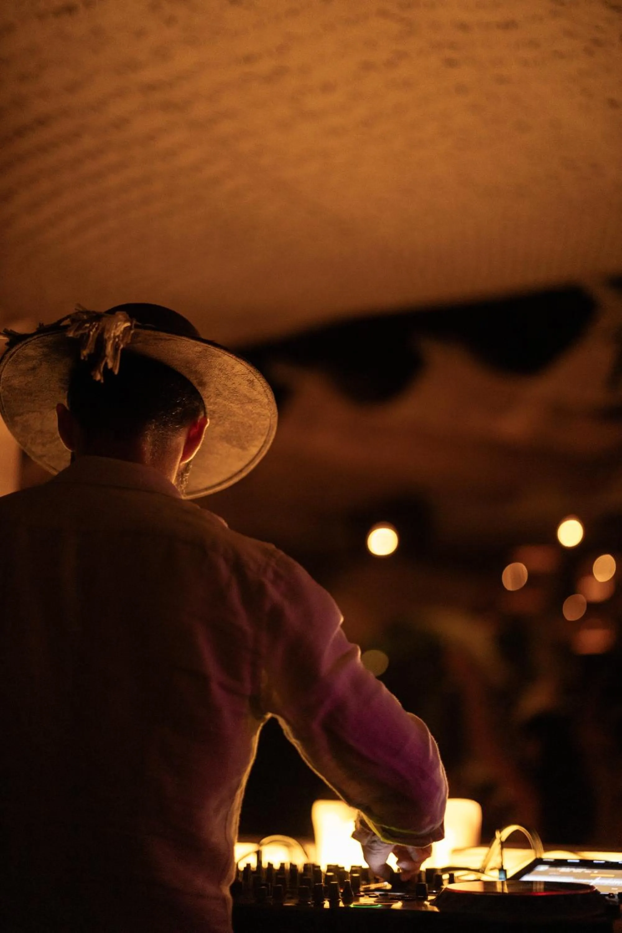 Evening entertainment in @before sunset