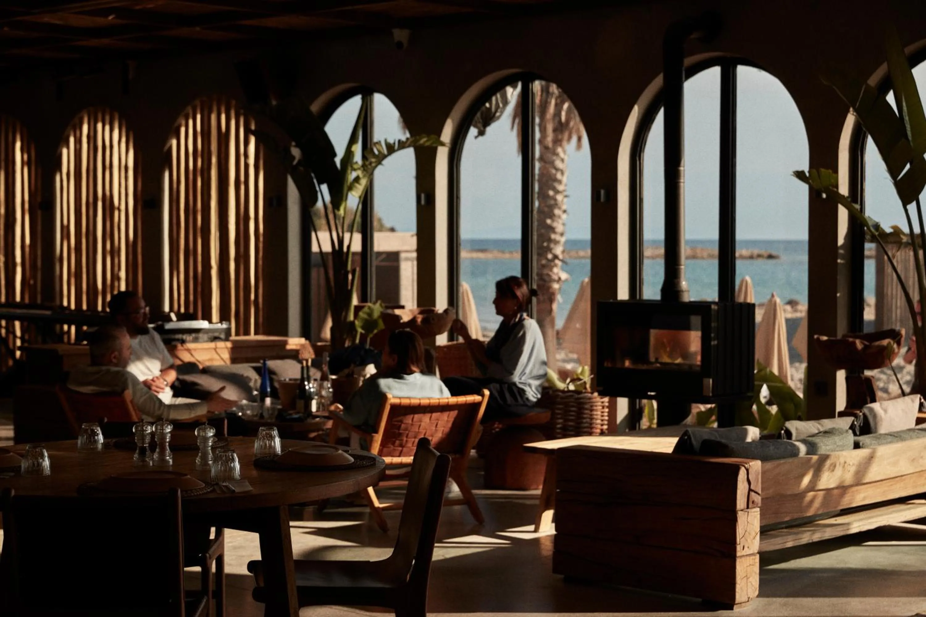 Restaurant/places to eat in @before sunset