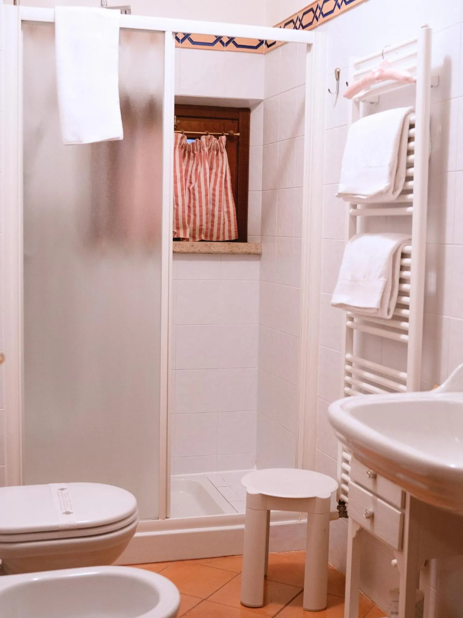 Bathroom in Arca Hotel