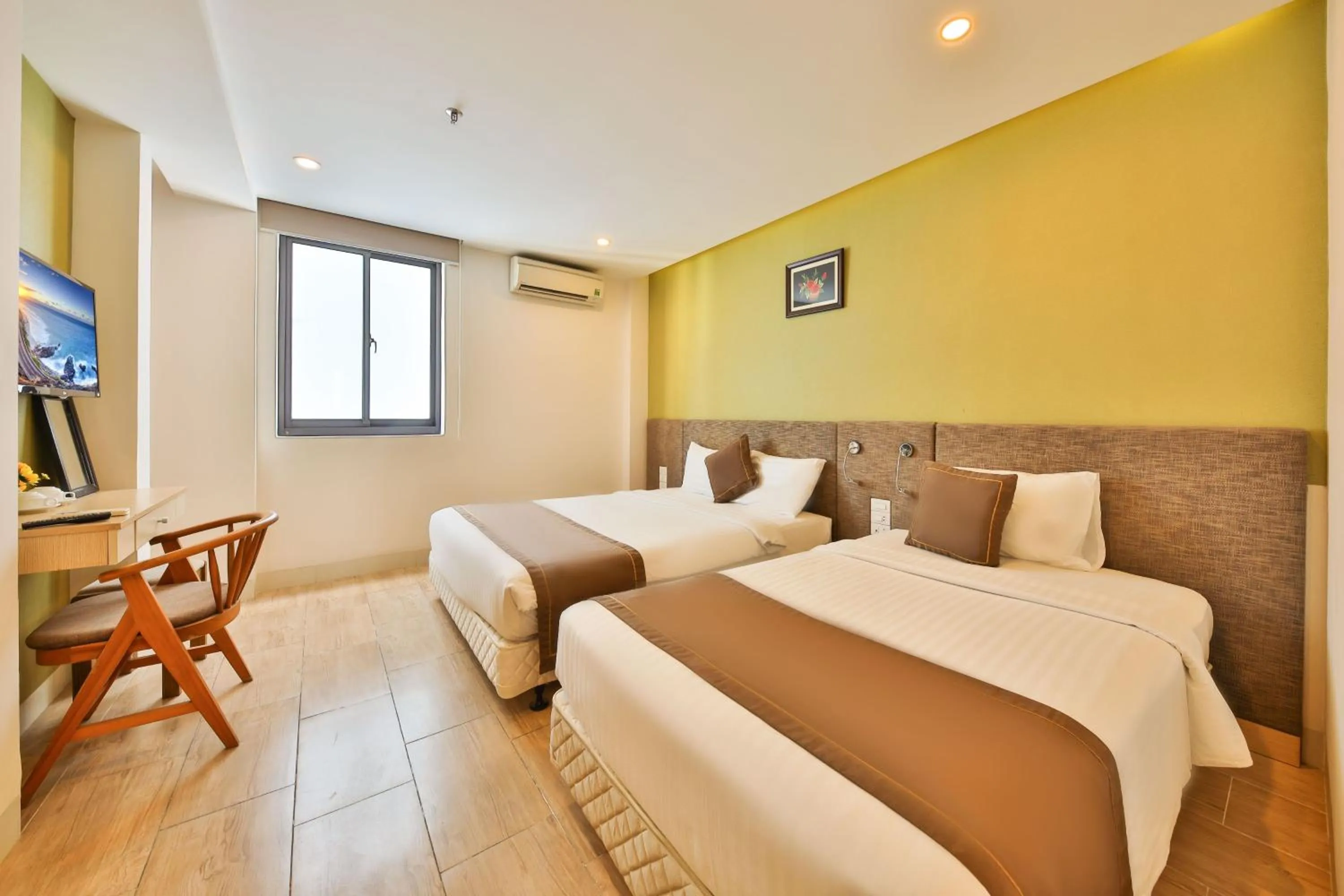 Bed in Daisy Flower Nha Trang