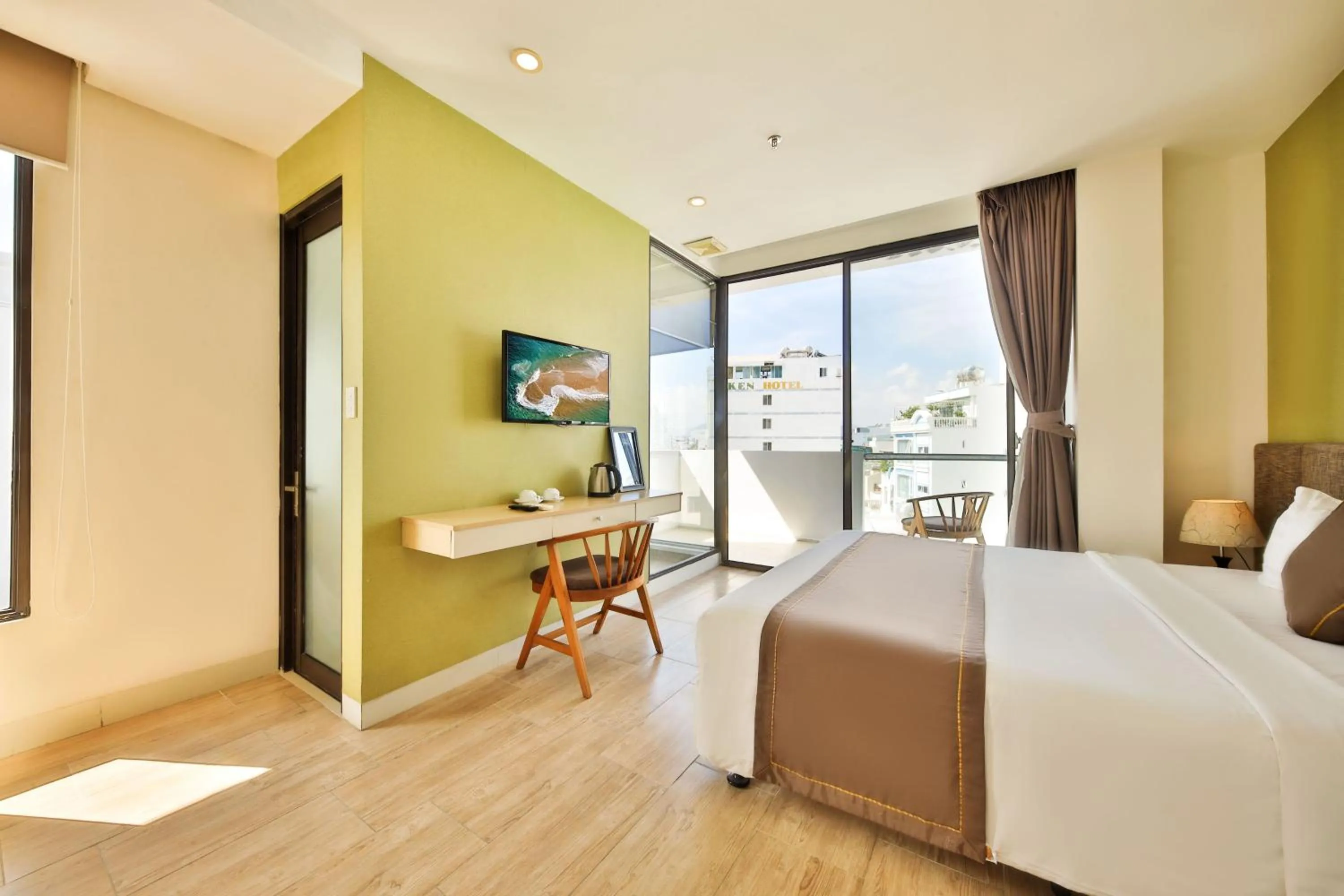 Bed in Daisy Flower Nha Trang