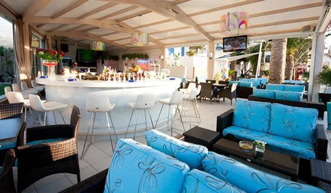 Lounge or bar in Galini Studios and Apartments