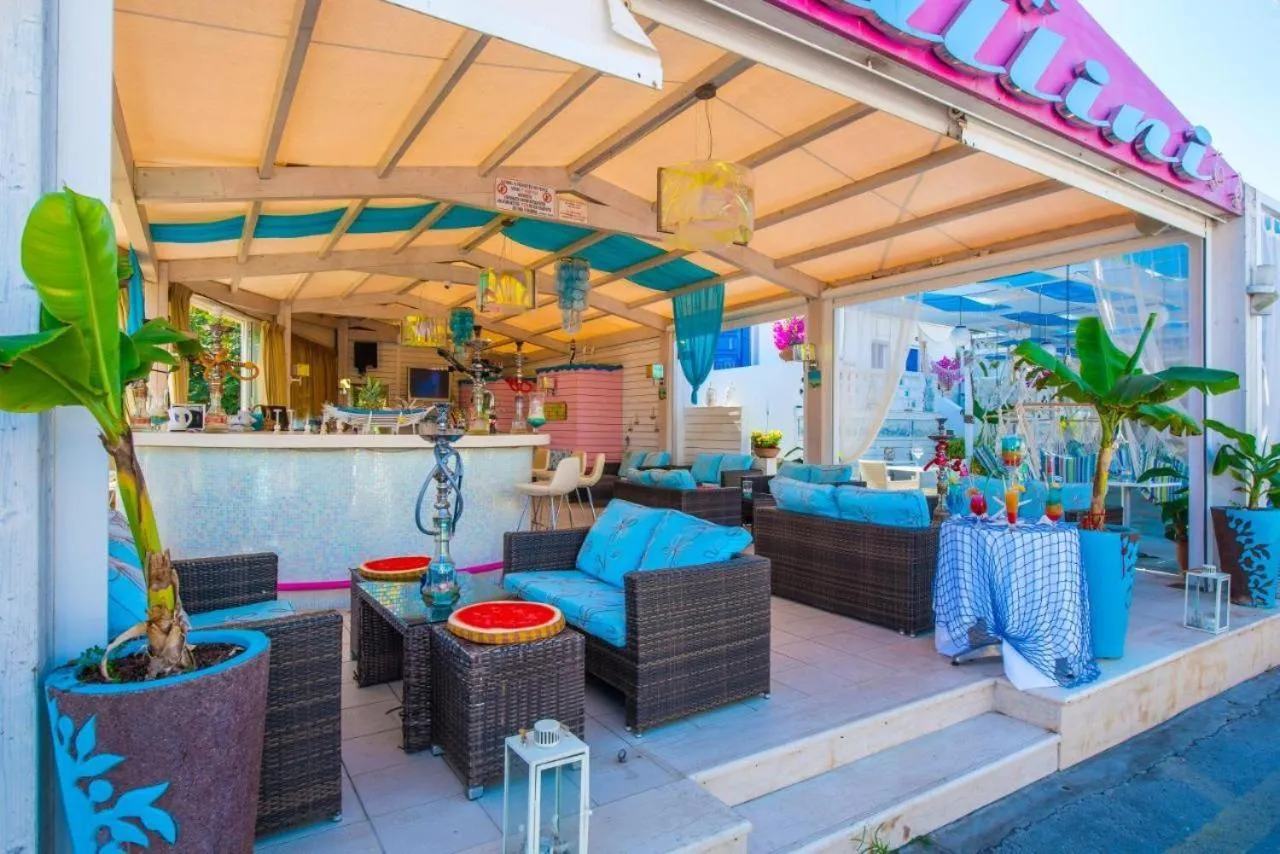 Lounge or bar in Galini Studios and Apartments