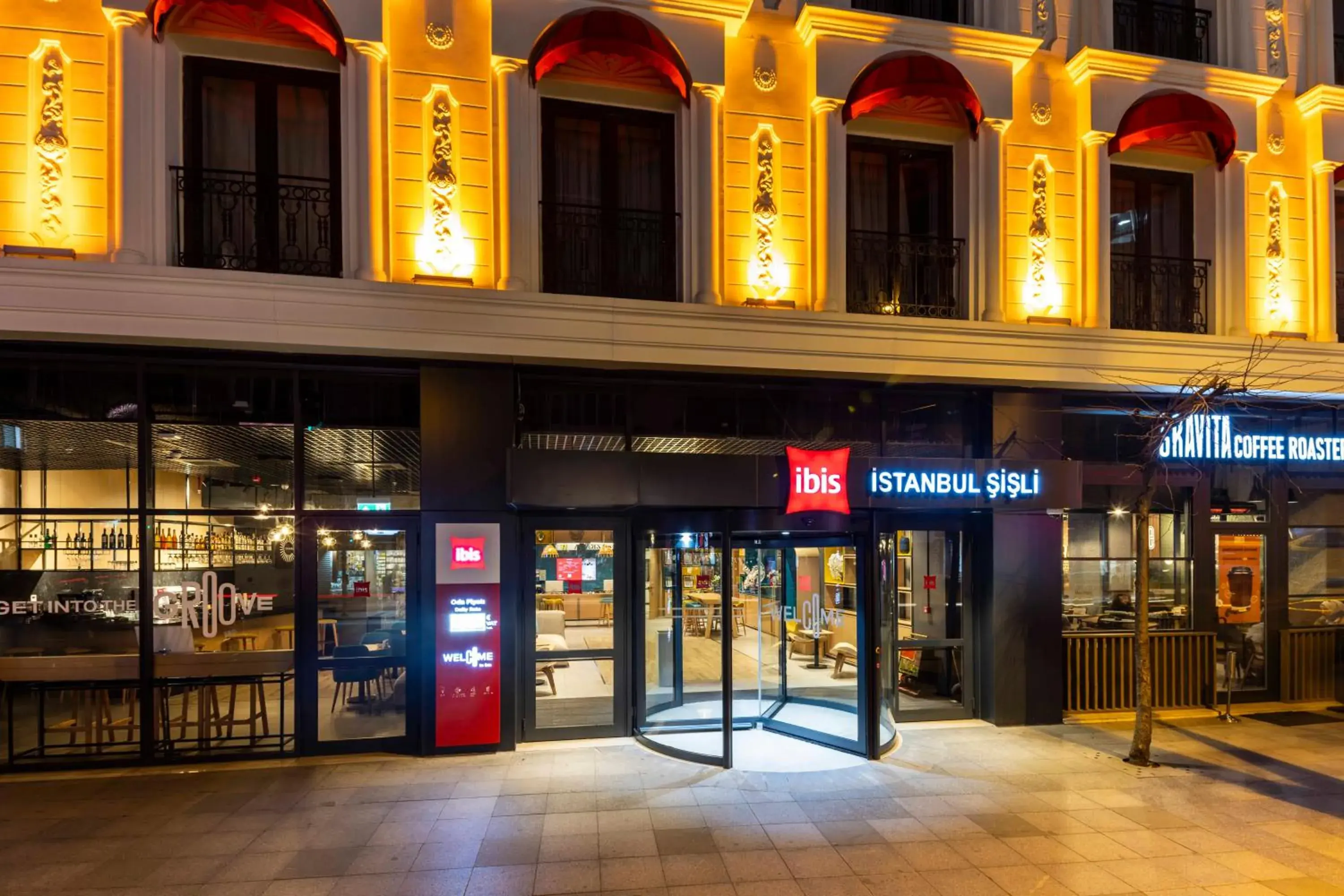 Property building in ibis Istanbul Sisli Property building in ibis Istanbul Sisli