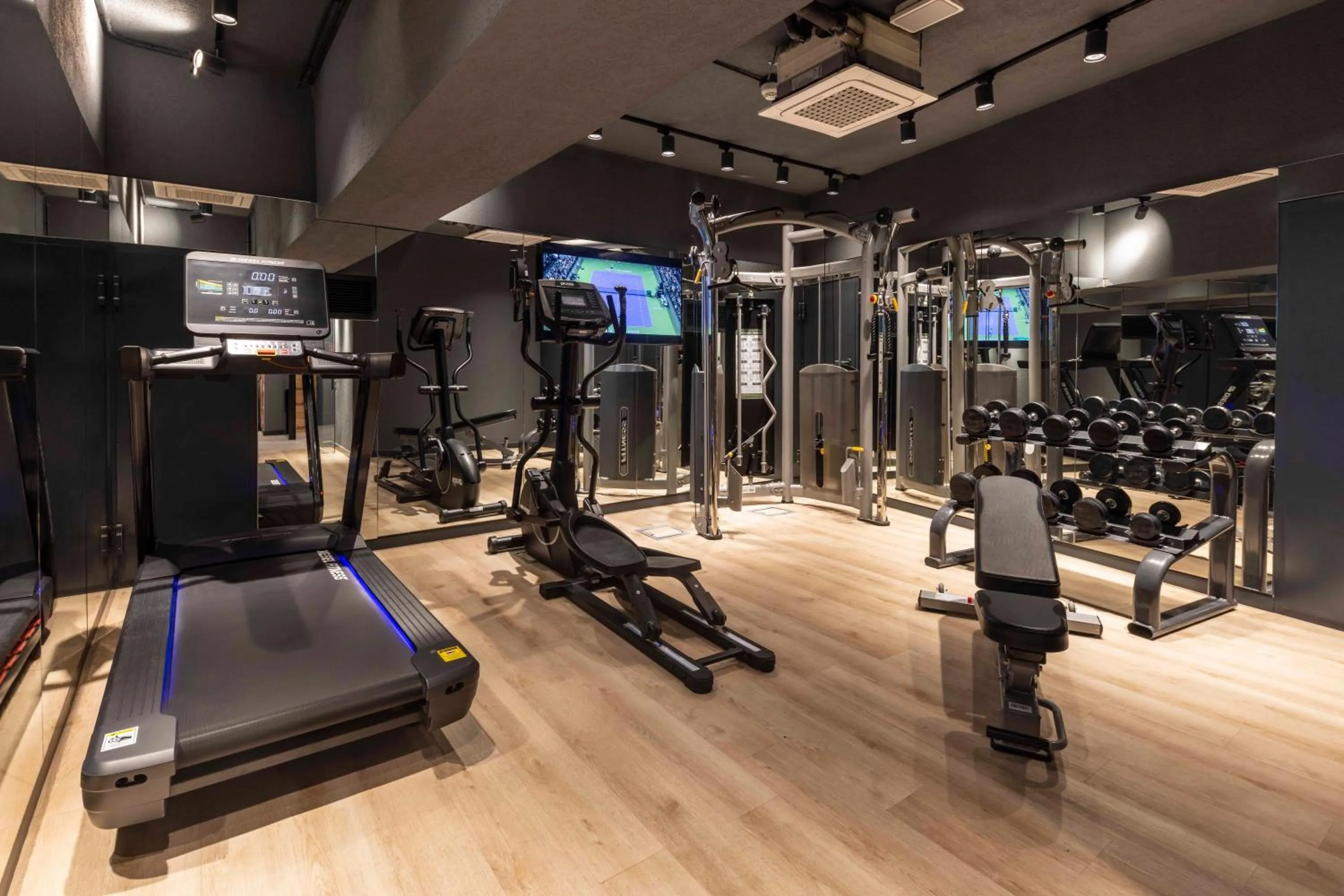 Fitness centre/facilities in ibis Istanbul Sisli