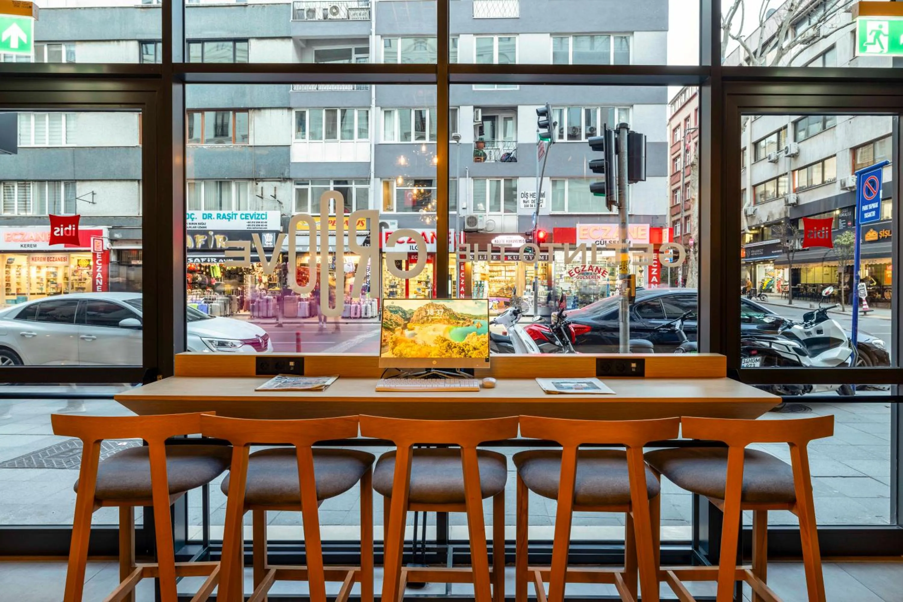 Lobby or reception in ibis Istanbul Sisli