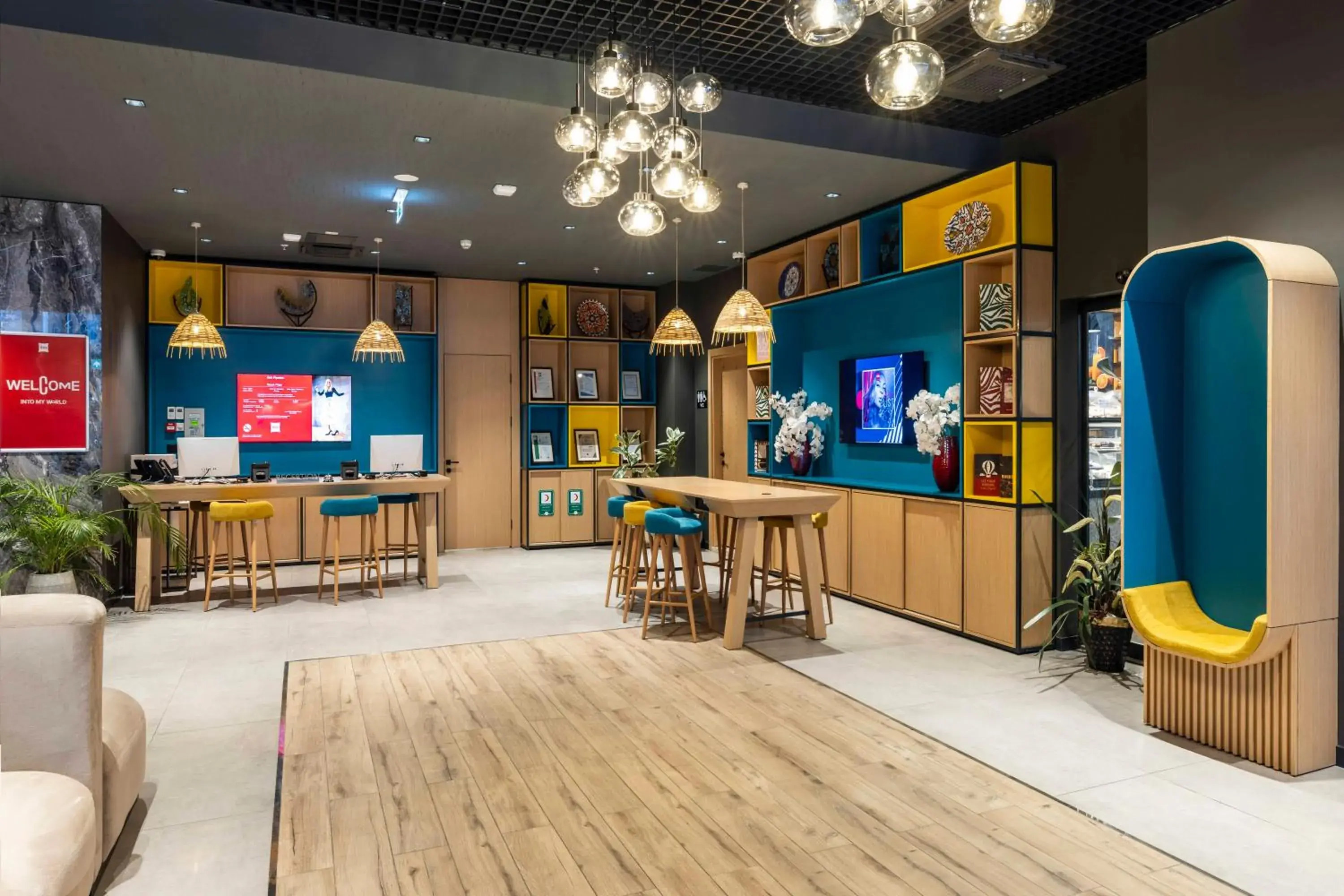 Lobby or reception in ibis Istanbul Sisli Lobby or reception in ibis Istanbul Sisli