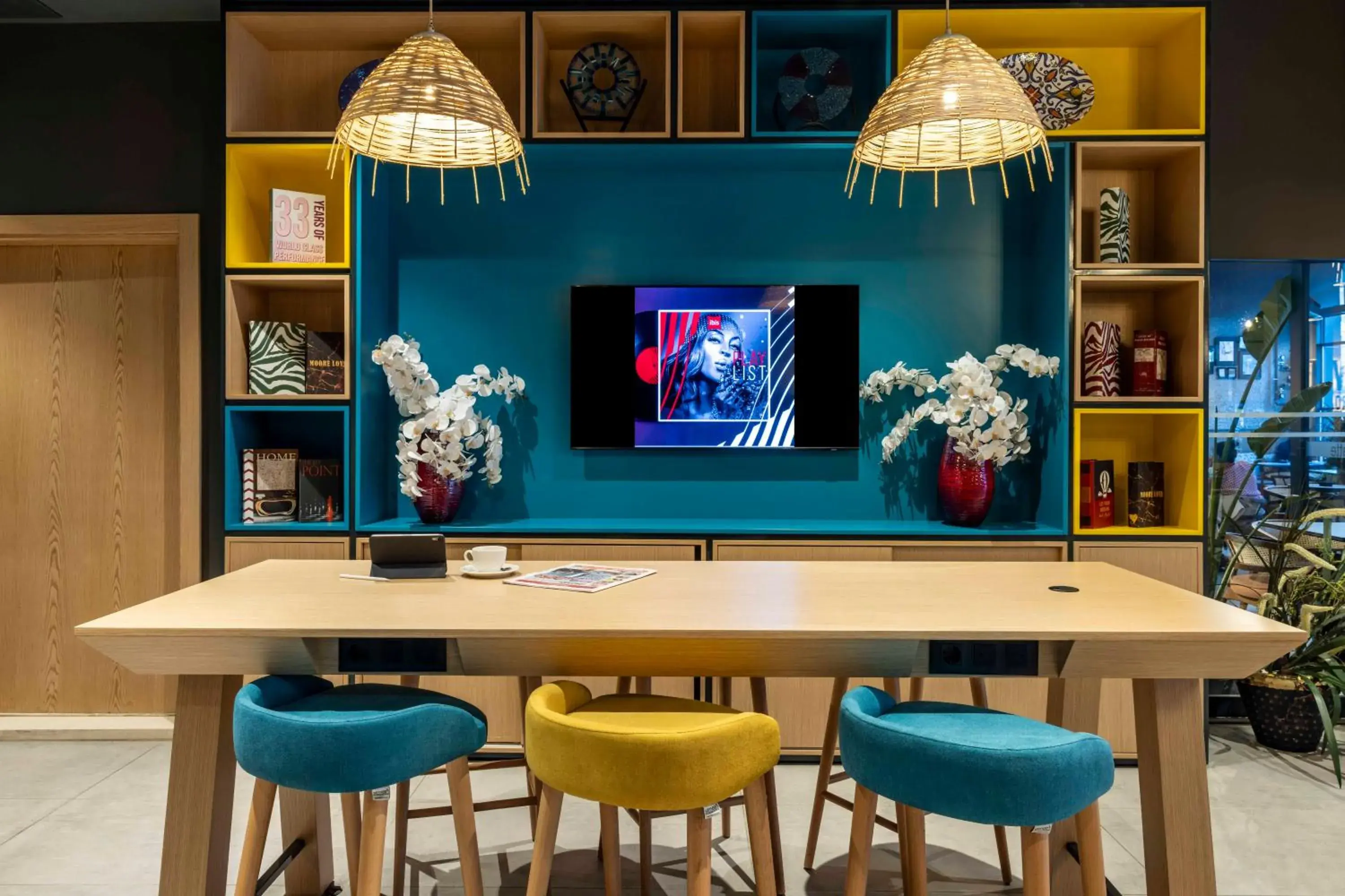 Lobby or reception in ibis Istanbul Sisli Lobby or reception in ibis Istanbul Sisli