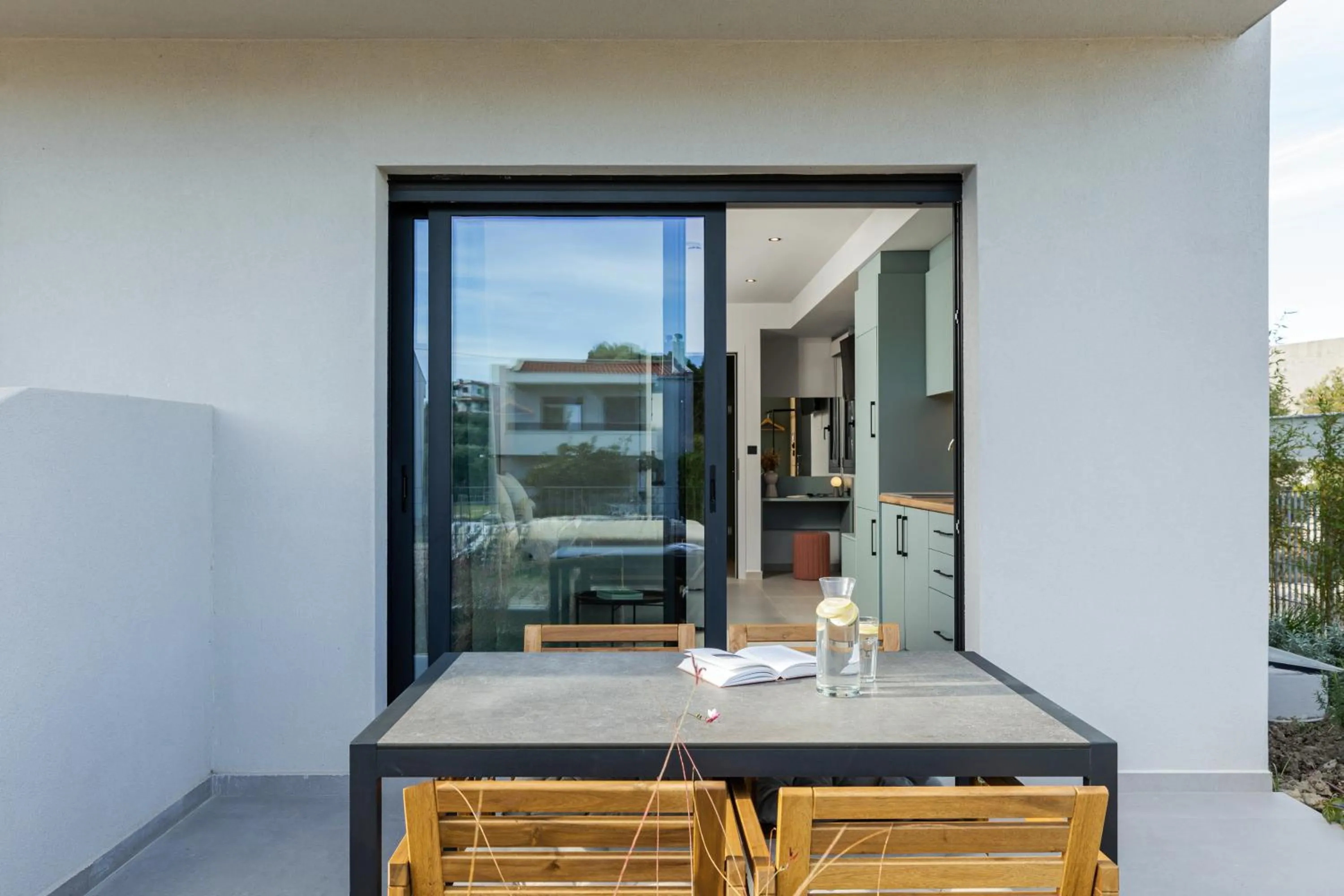Balcony/Terrace in The 8 Suites