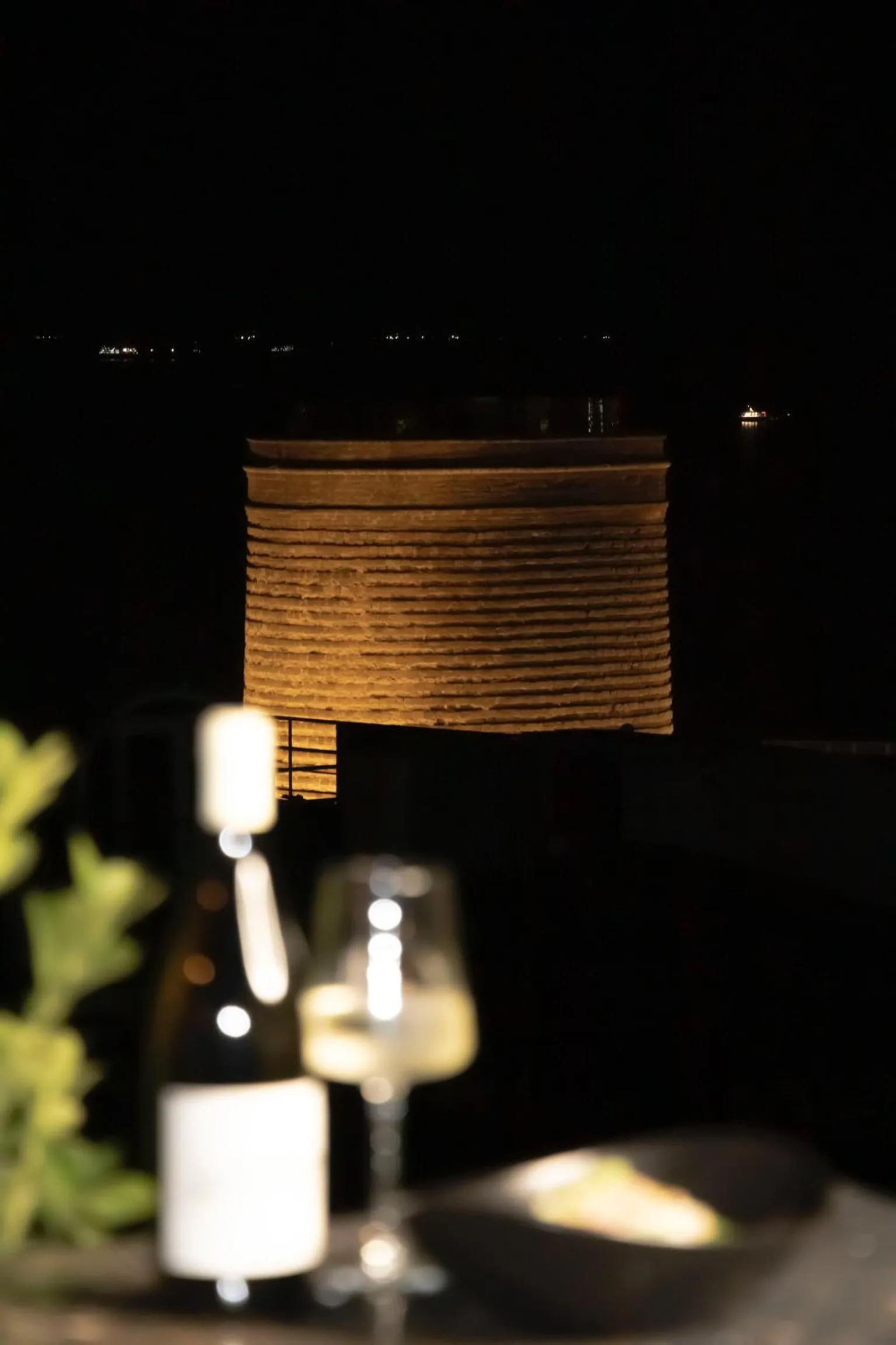 Restaurant/places to eat in Dastan Hotel Baku