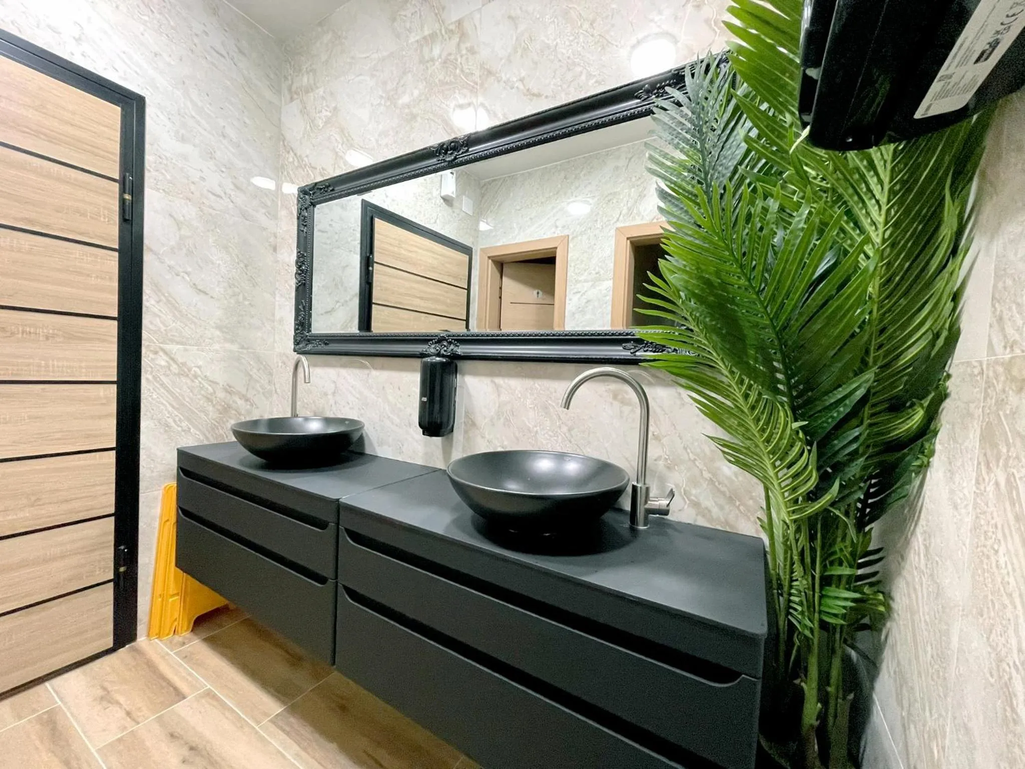 Toilet in Hotel NPL CODE