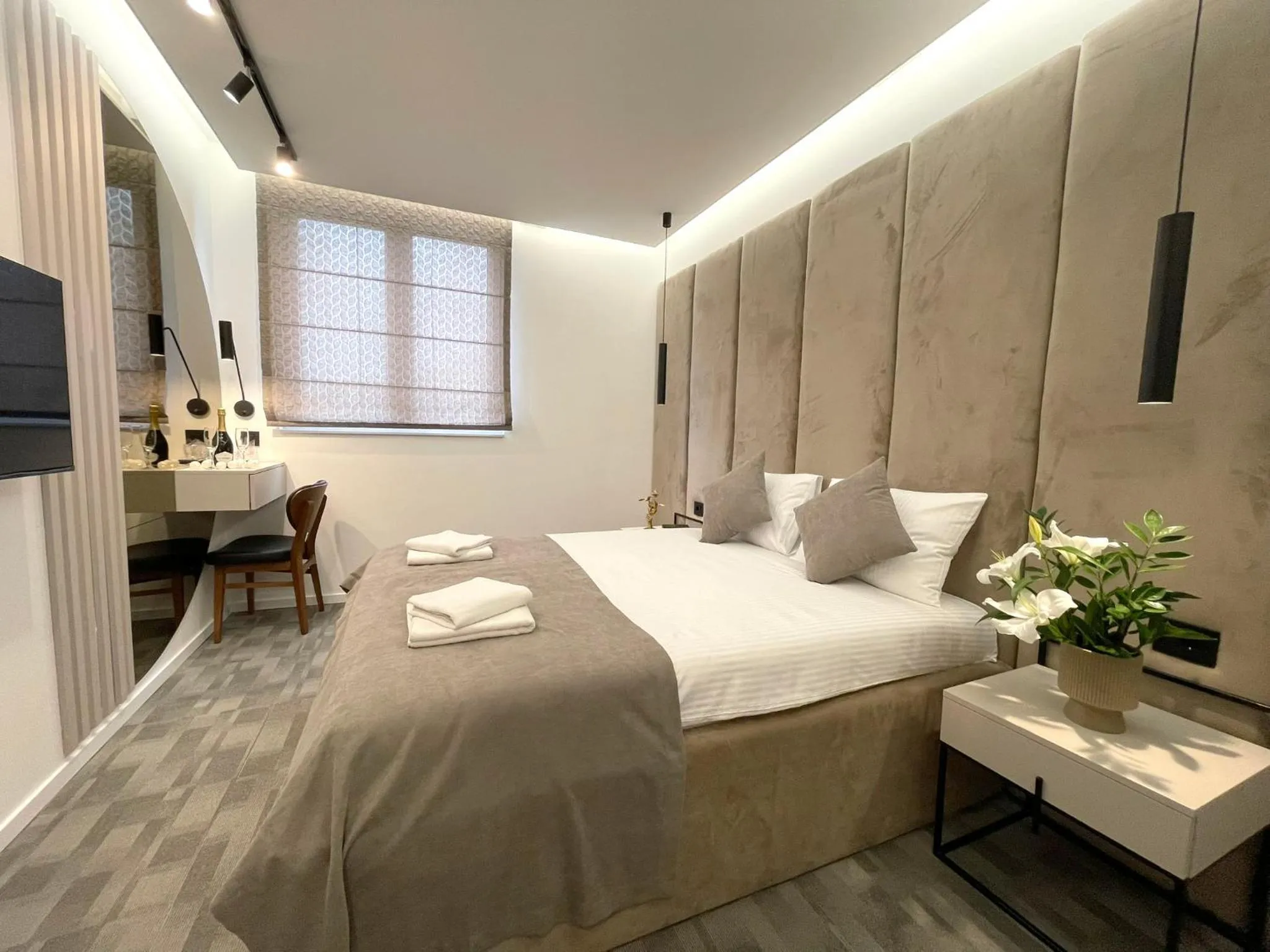 Bed in Hotel NPL CODE