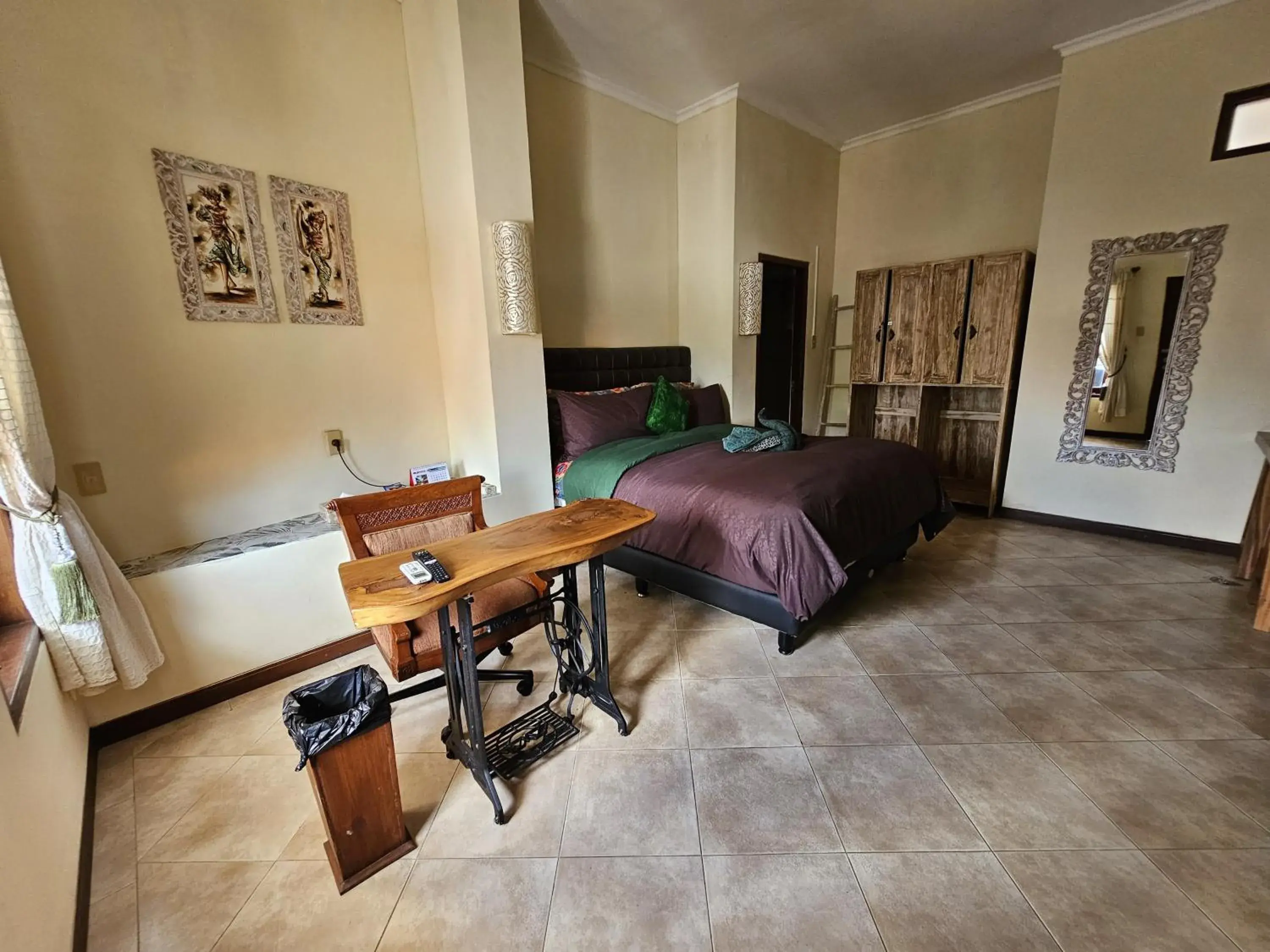 Deluxe Queen Room in GWK View Boutique Hotel and Residence Deluxe Queen Room in GWK View Boutique Hotel and Residence