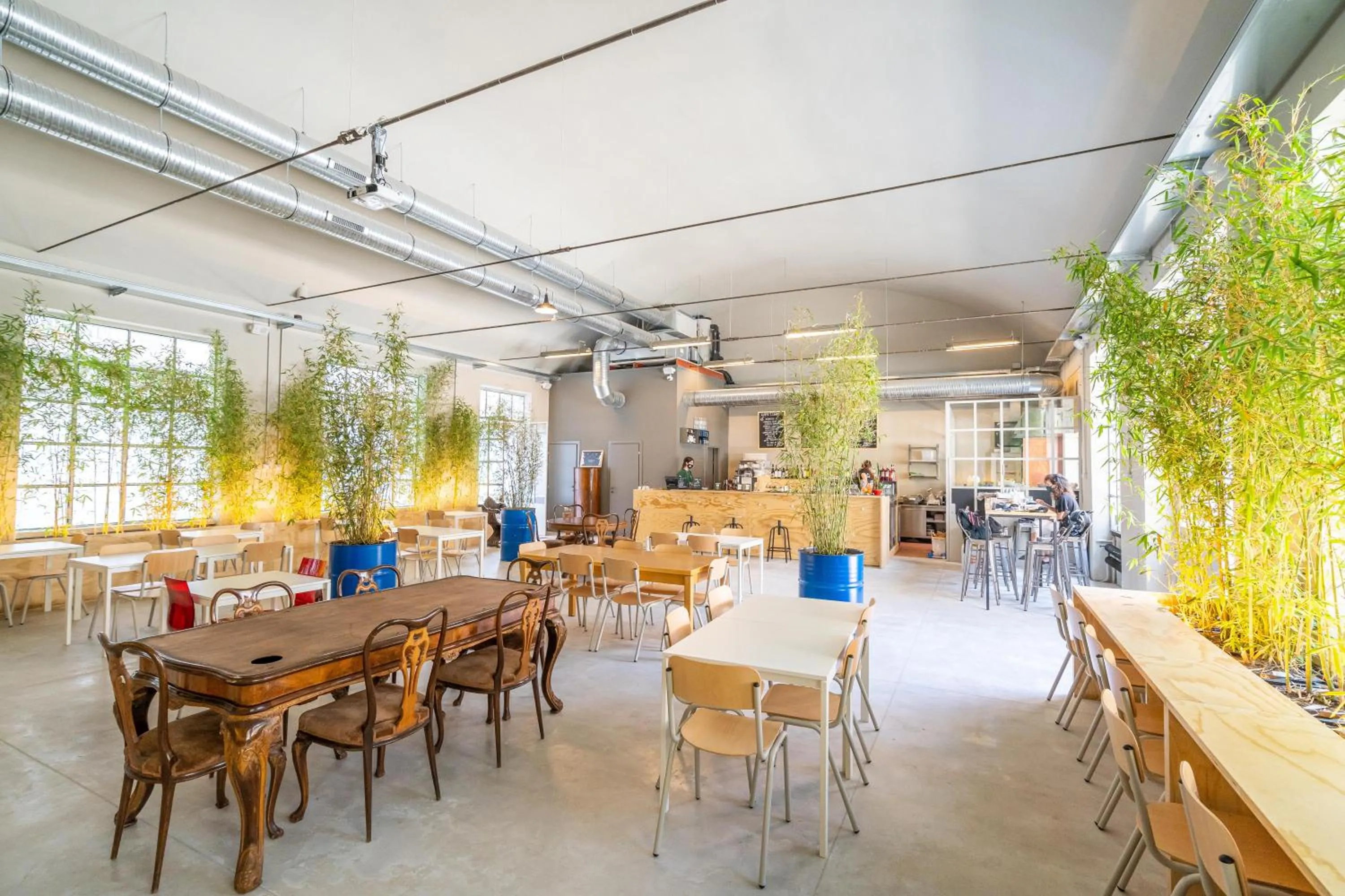 Restaurant/places to eat in Bovisa Urban Garden
