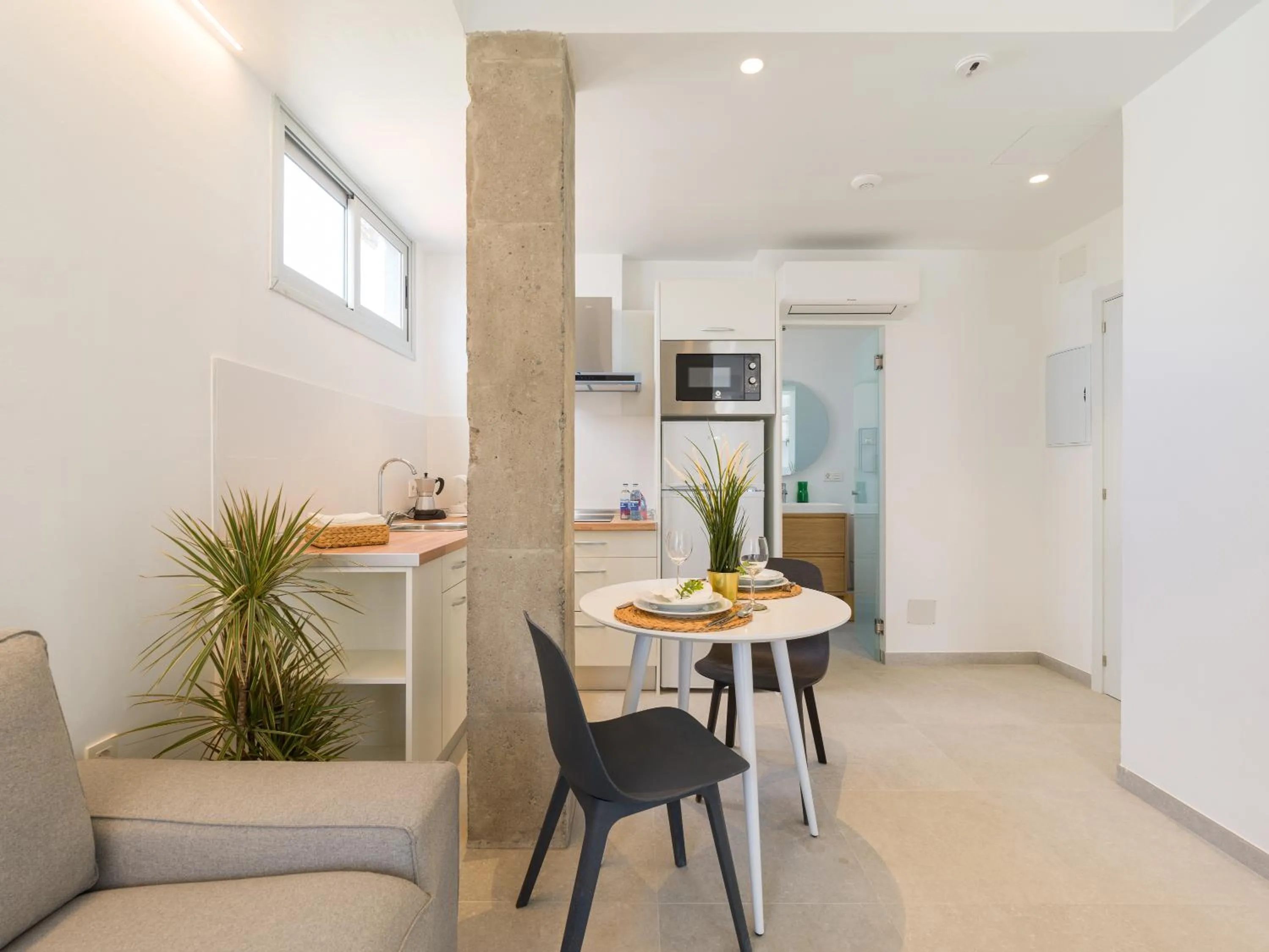 TV and multimedia in Shabolo Apartments Las Palmas