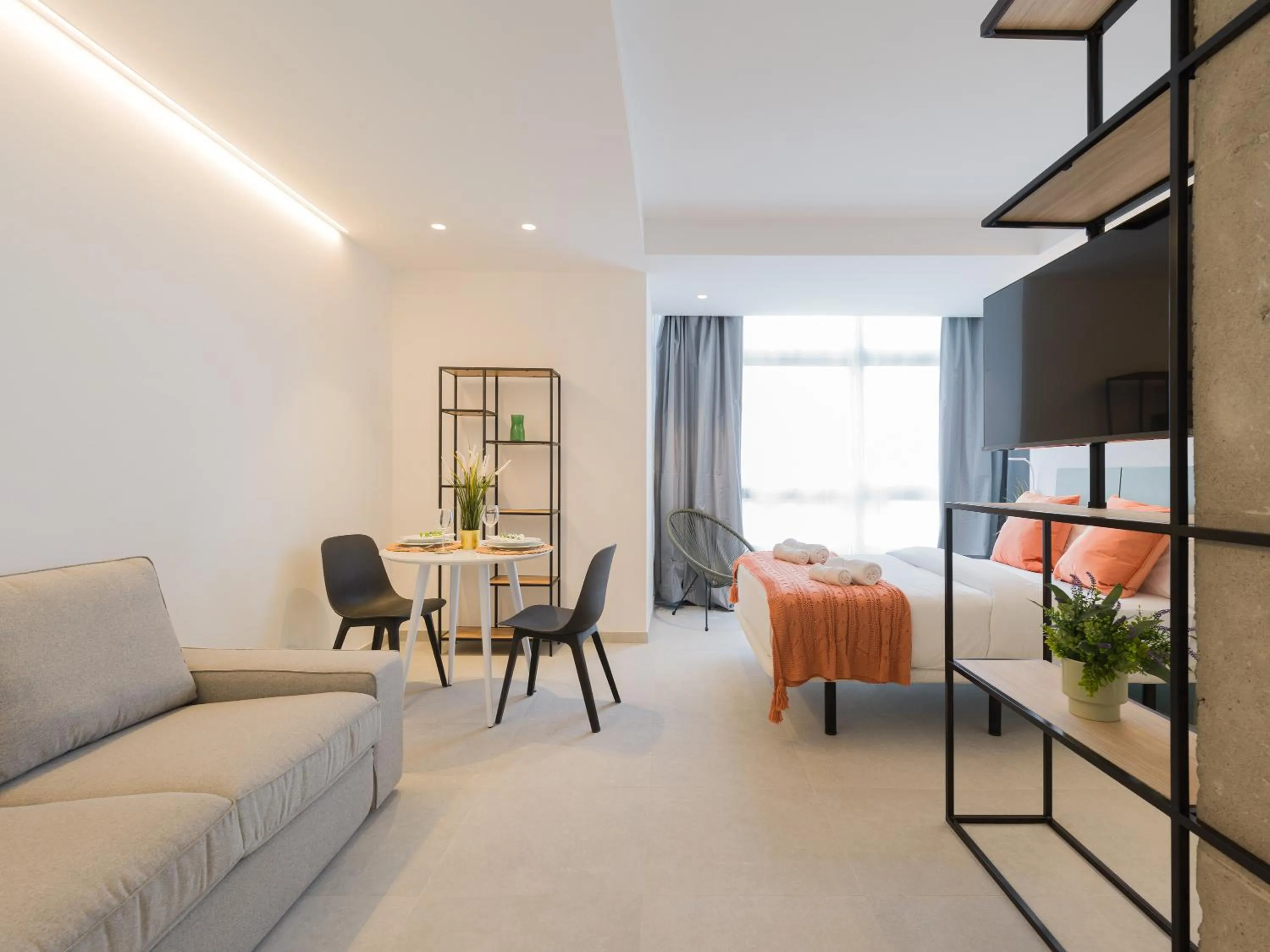 Bed in Shabolo Apartments Las Palmas