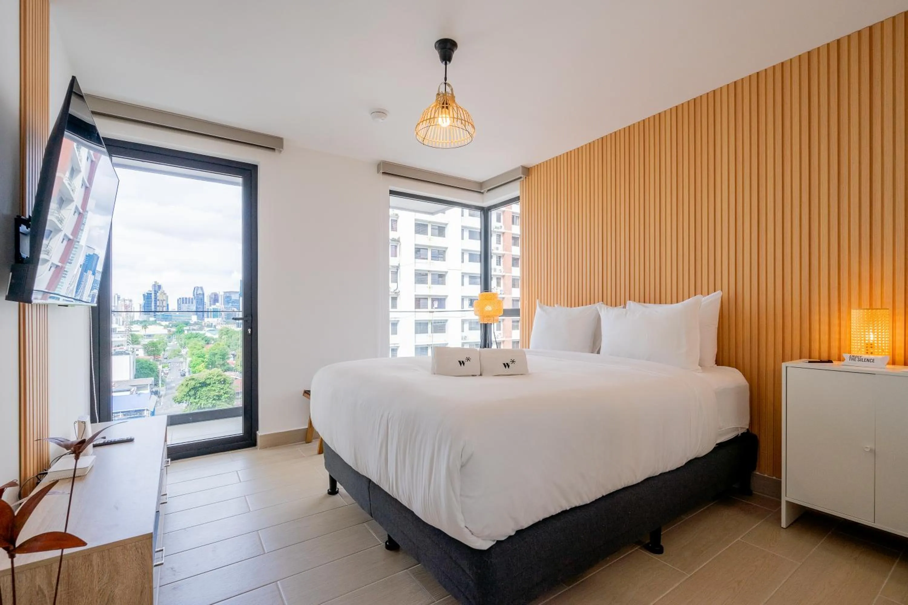 Bedroom, Bed in Wynwood House San Francisco