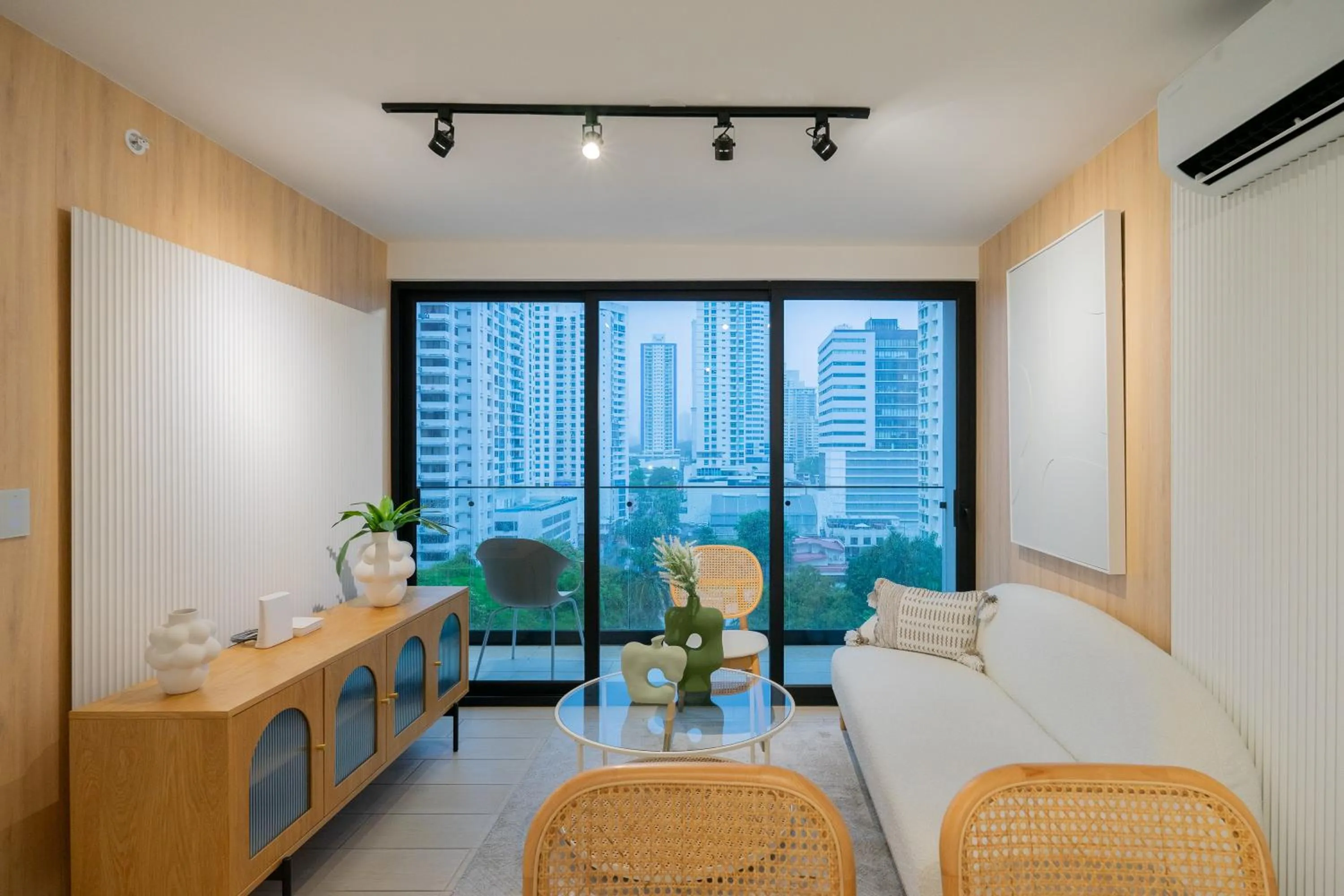 Living room in Wynwood House San Francisco