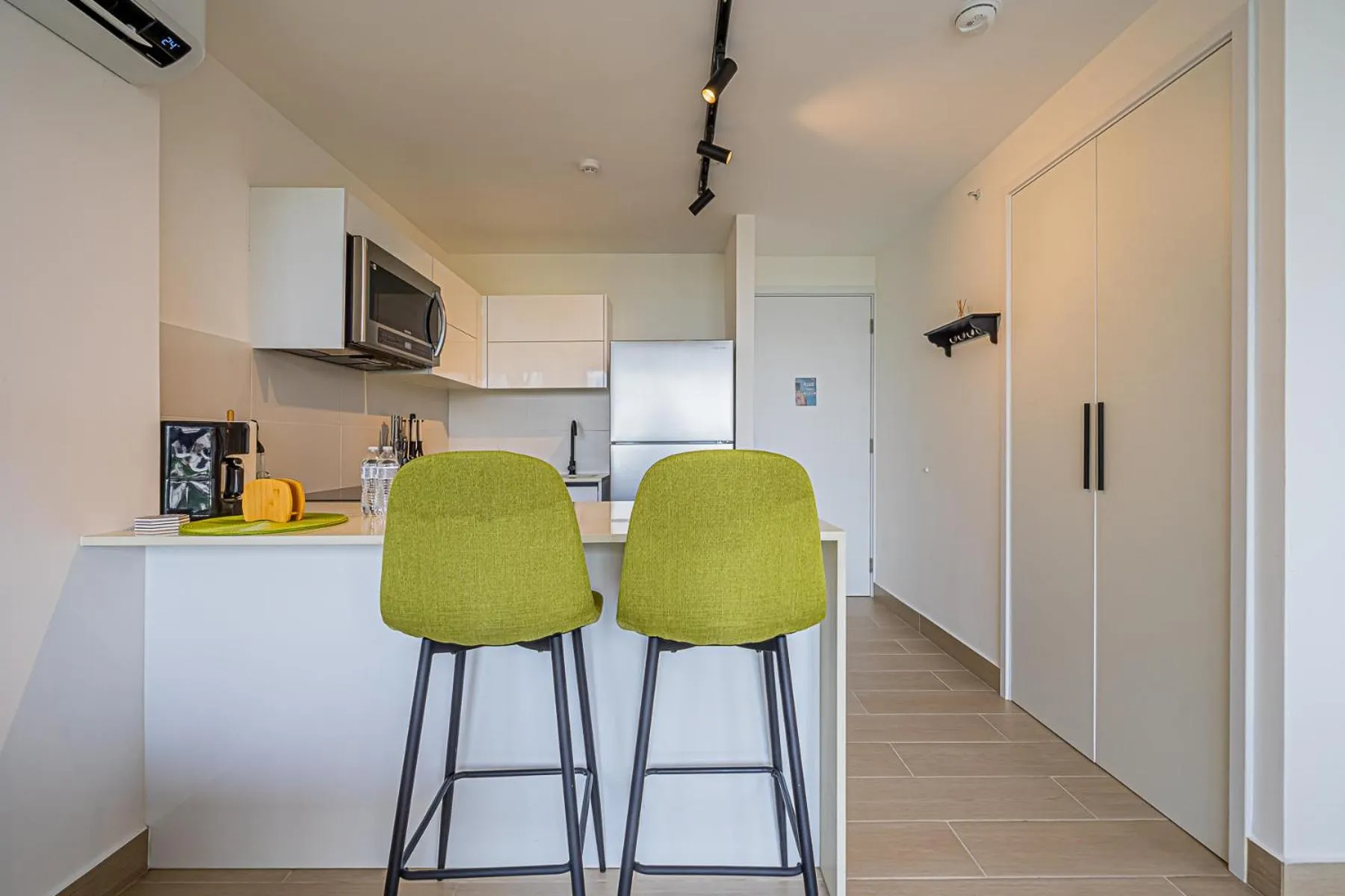 Kitchen or kitchenette in Wynwood House San Francisco