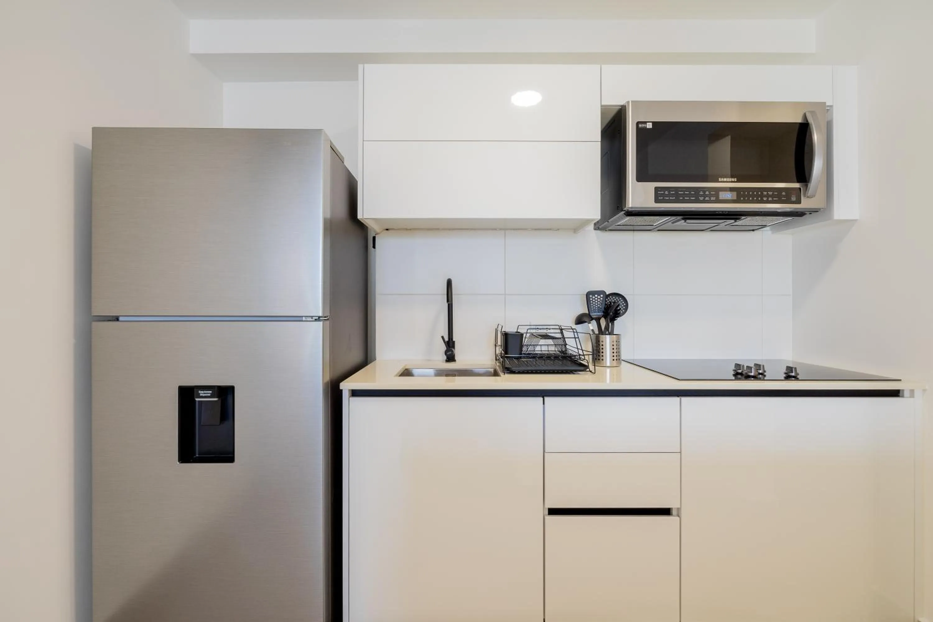 Kitchen or kitchenette in Wynwood House San Francisco