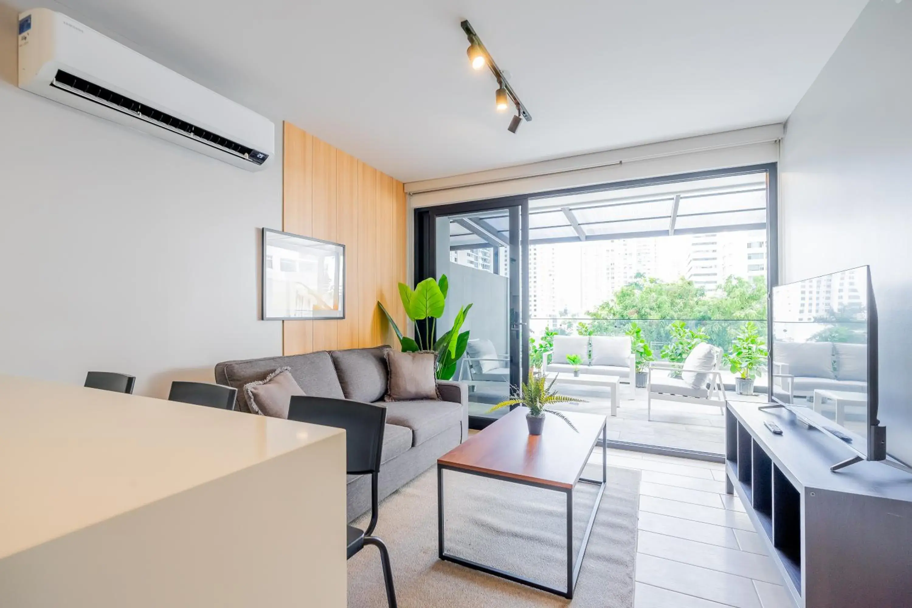 Apartment in Wynwood House San Francisco Apartment in Wynwood House San Francisco