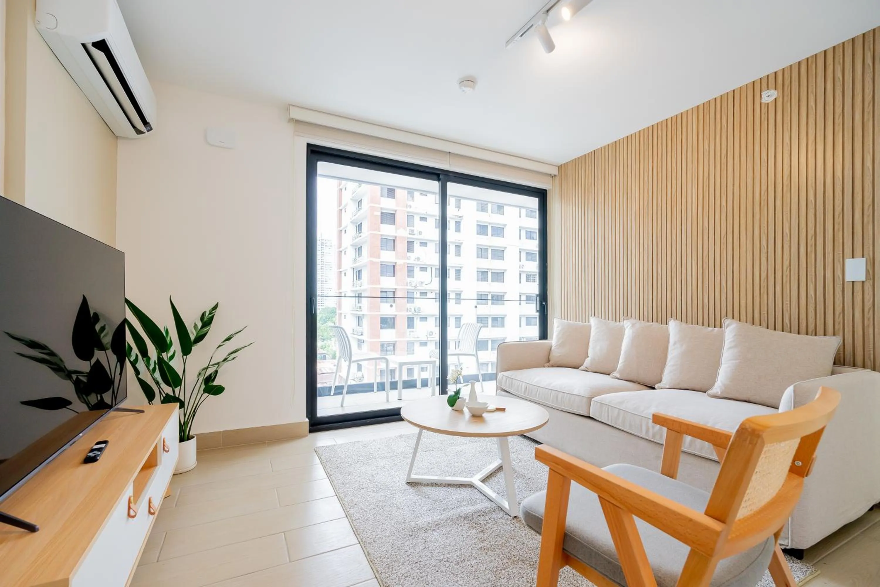 Living room in Wynwood House San Francisco