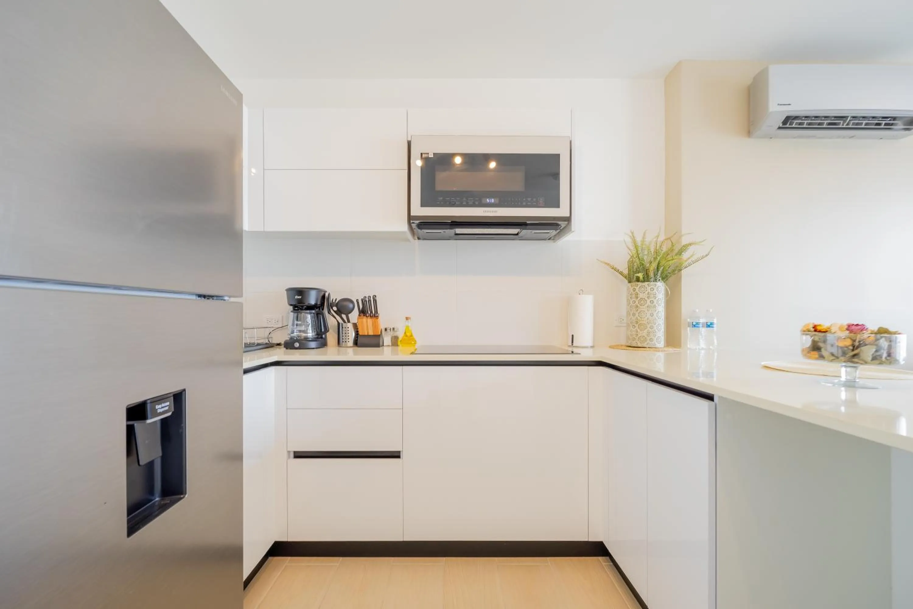 Kitchen or kitchenette in Wynwood House San Francisco