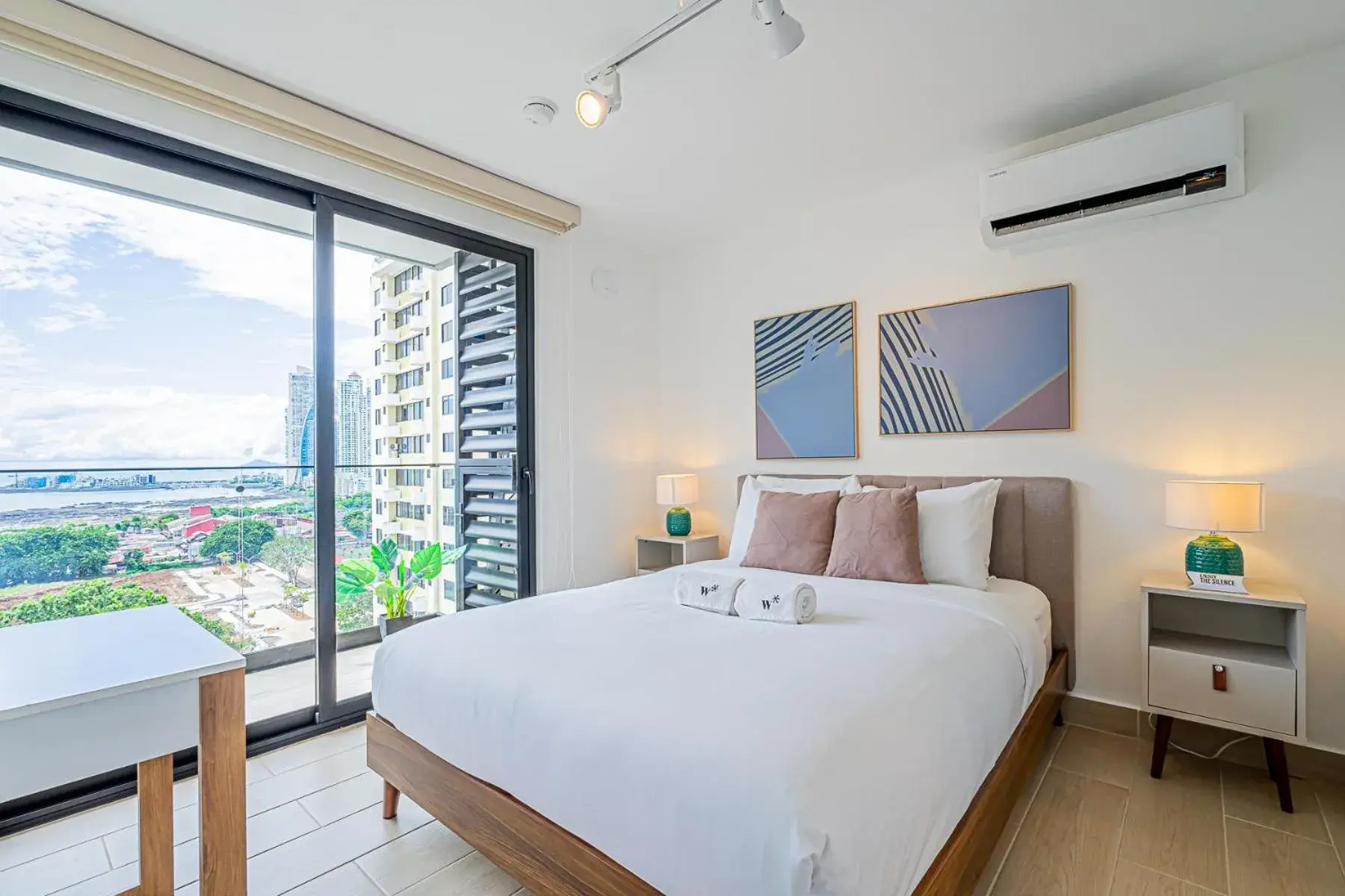 Apartment with View and Balcony in Wynwood House San Francisco Apartment with View and Balcony in Wynwood House San Francisco