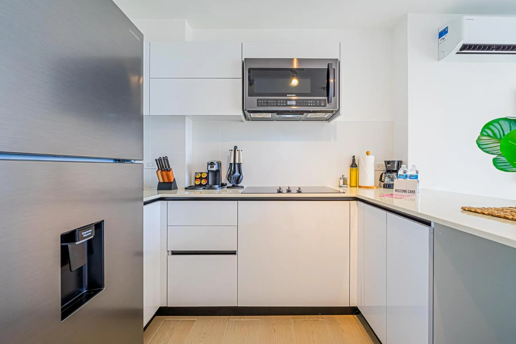 Kitchen or kitchenette in Wynwood House San Francisco