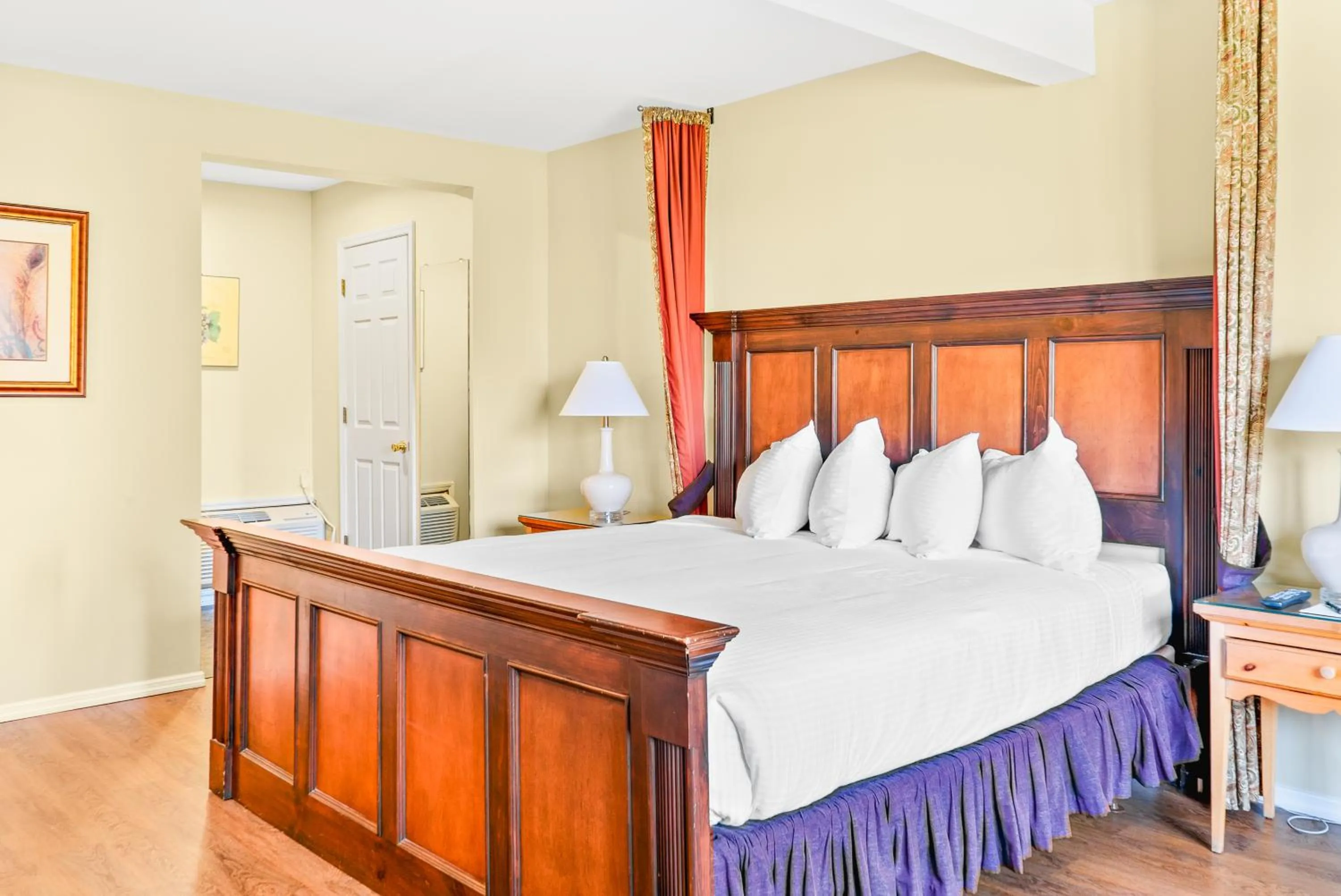 Beekman Arms and Delamater Inn