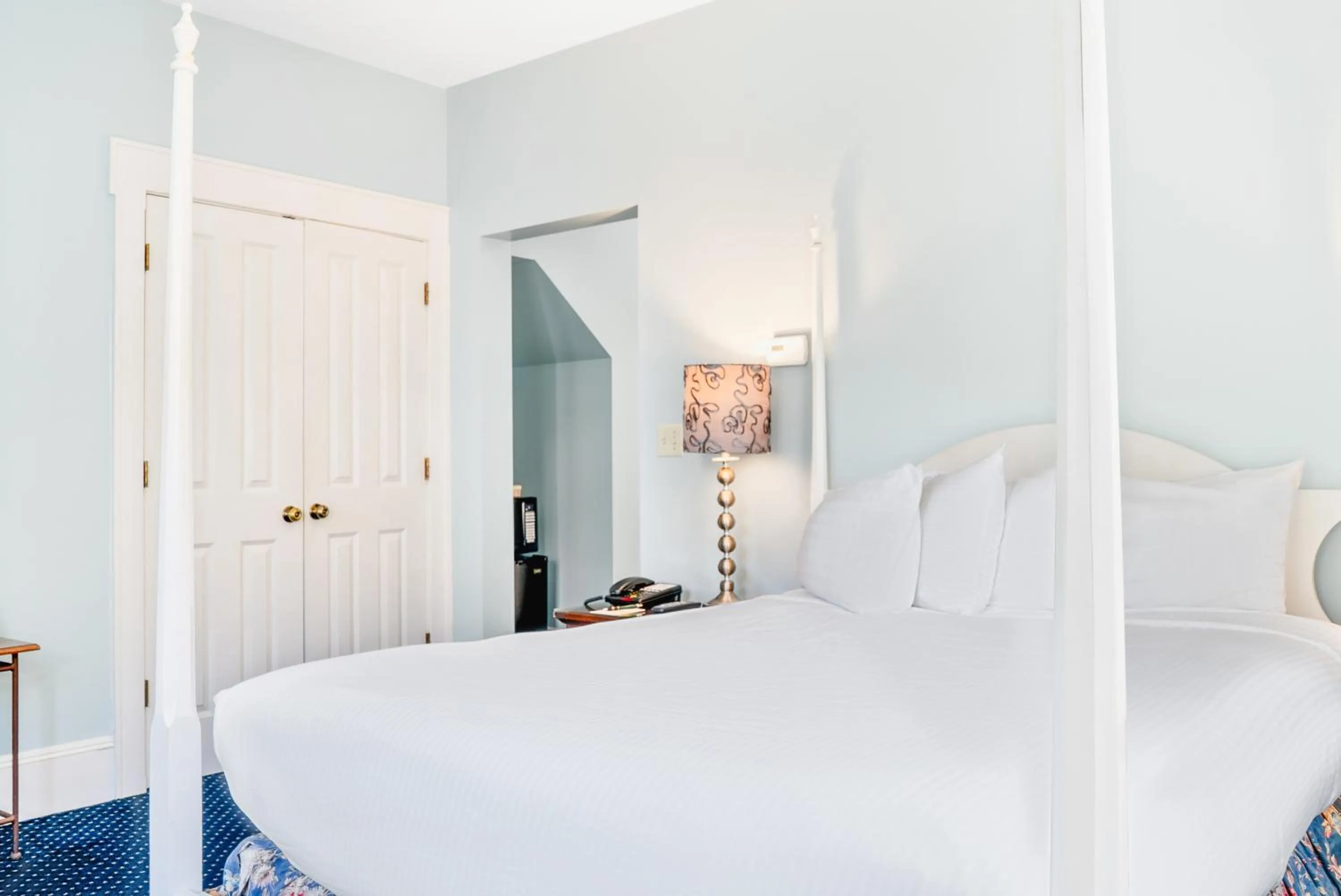 Beekman Arms and Delamater Inn