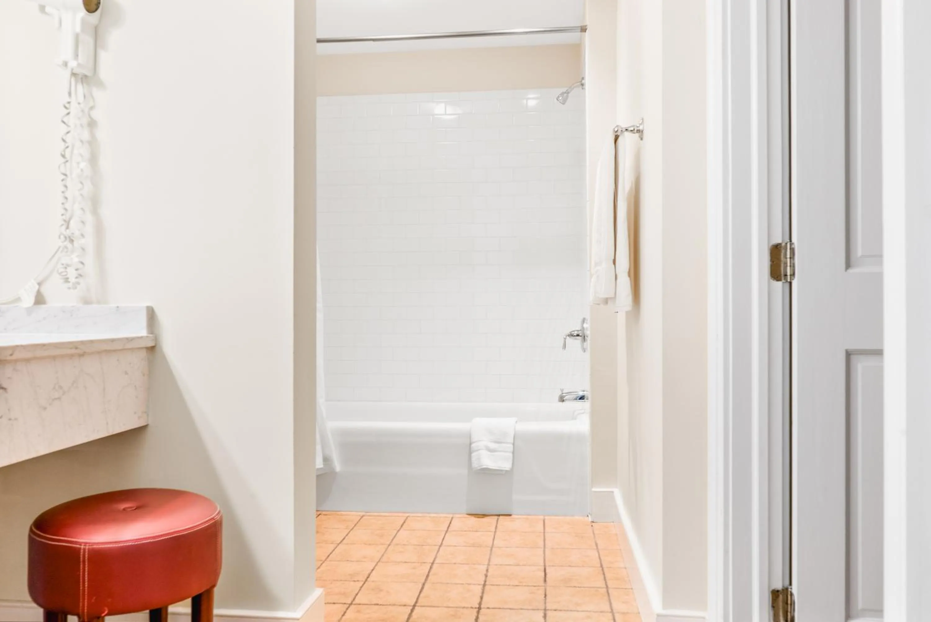 Beekman Arms and Delamater Inn