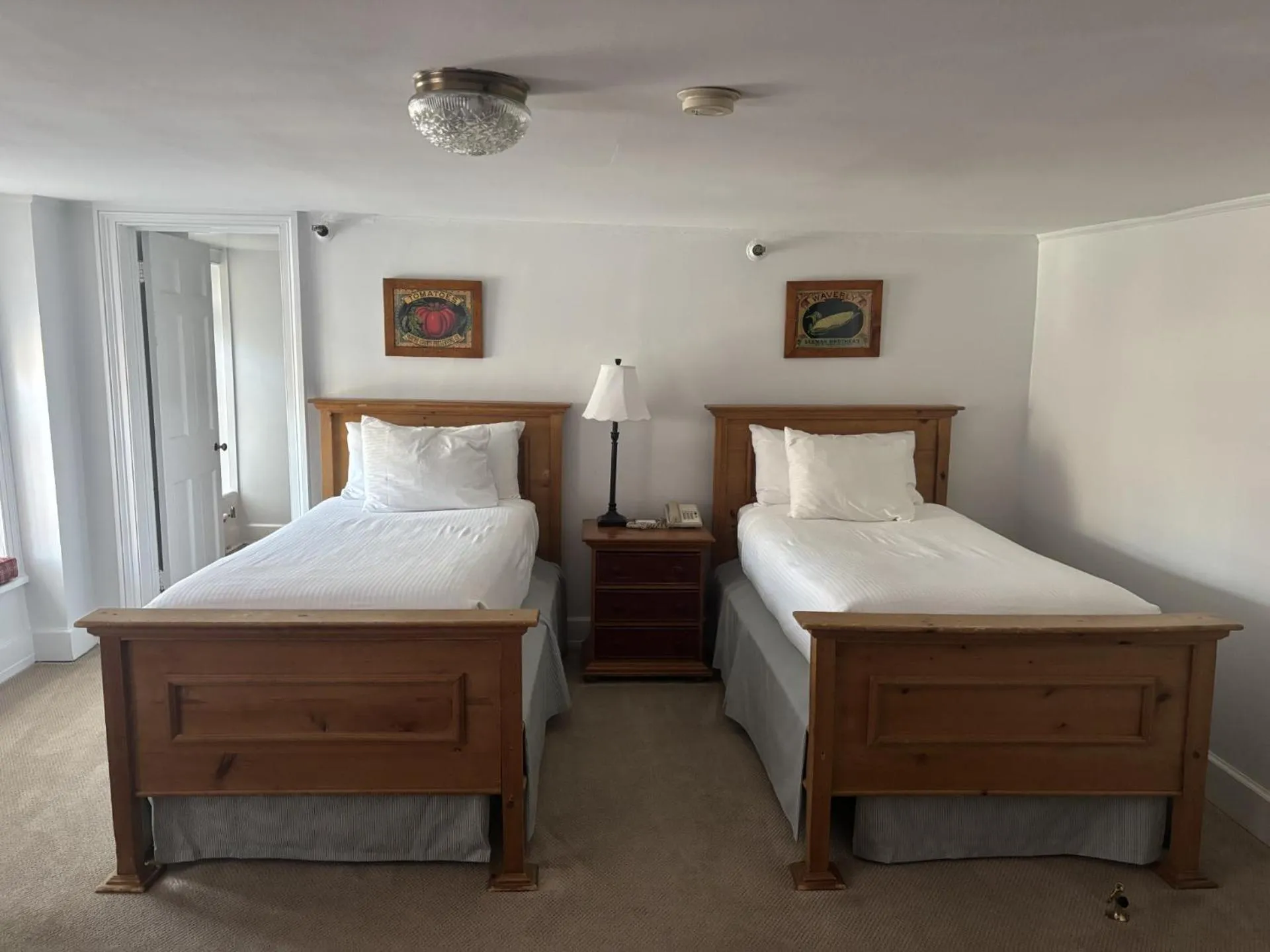 Beekman Arms and Delamater Inn