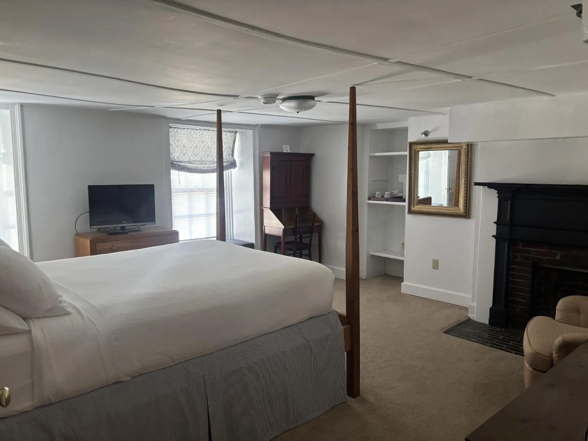 Beekman Arms and Delamater Inn